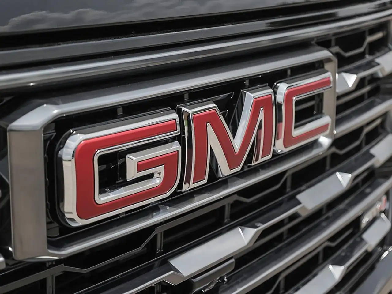 GMC Sierra 3500HD снимка GMC Sierra 3500HD