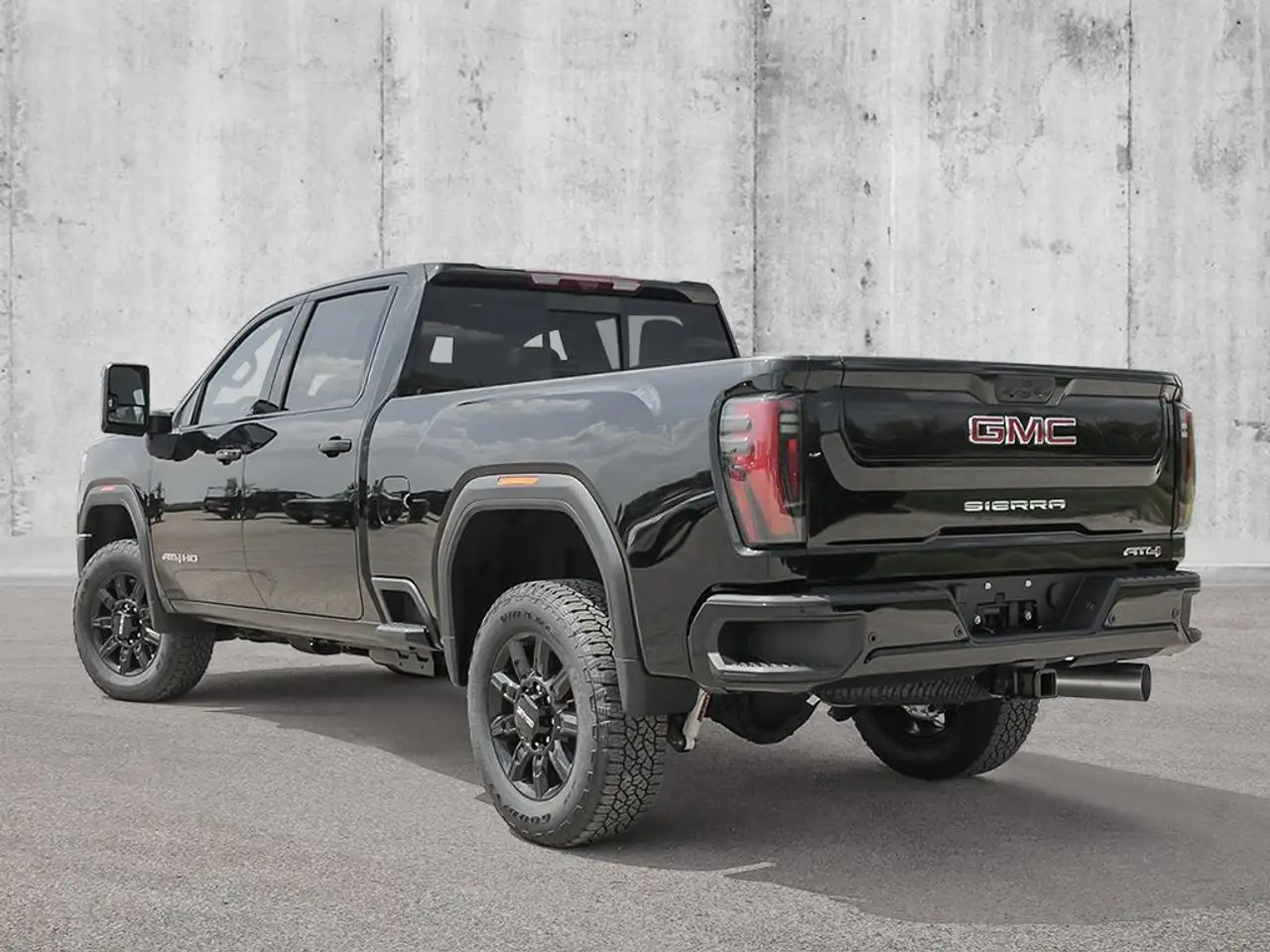 GMC Sierra 3500HD снимка GMC Sierra 3500HD