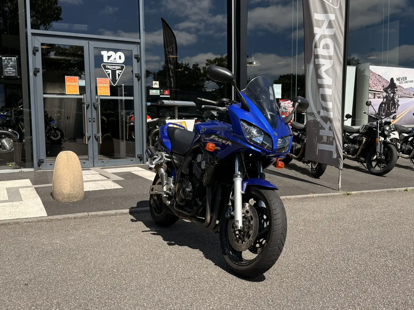 Yamaha - 1