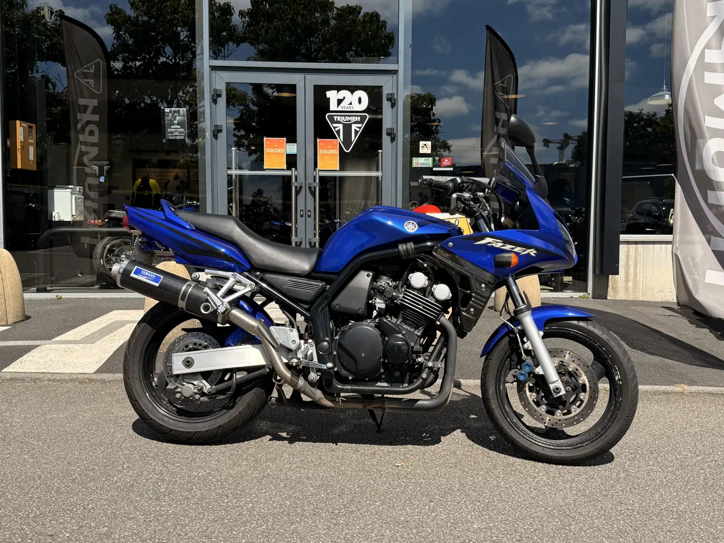 Yamaha - 2