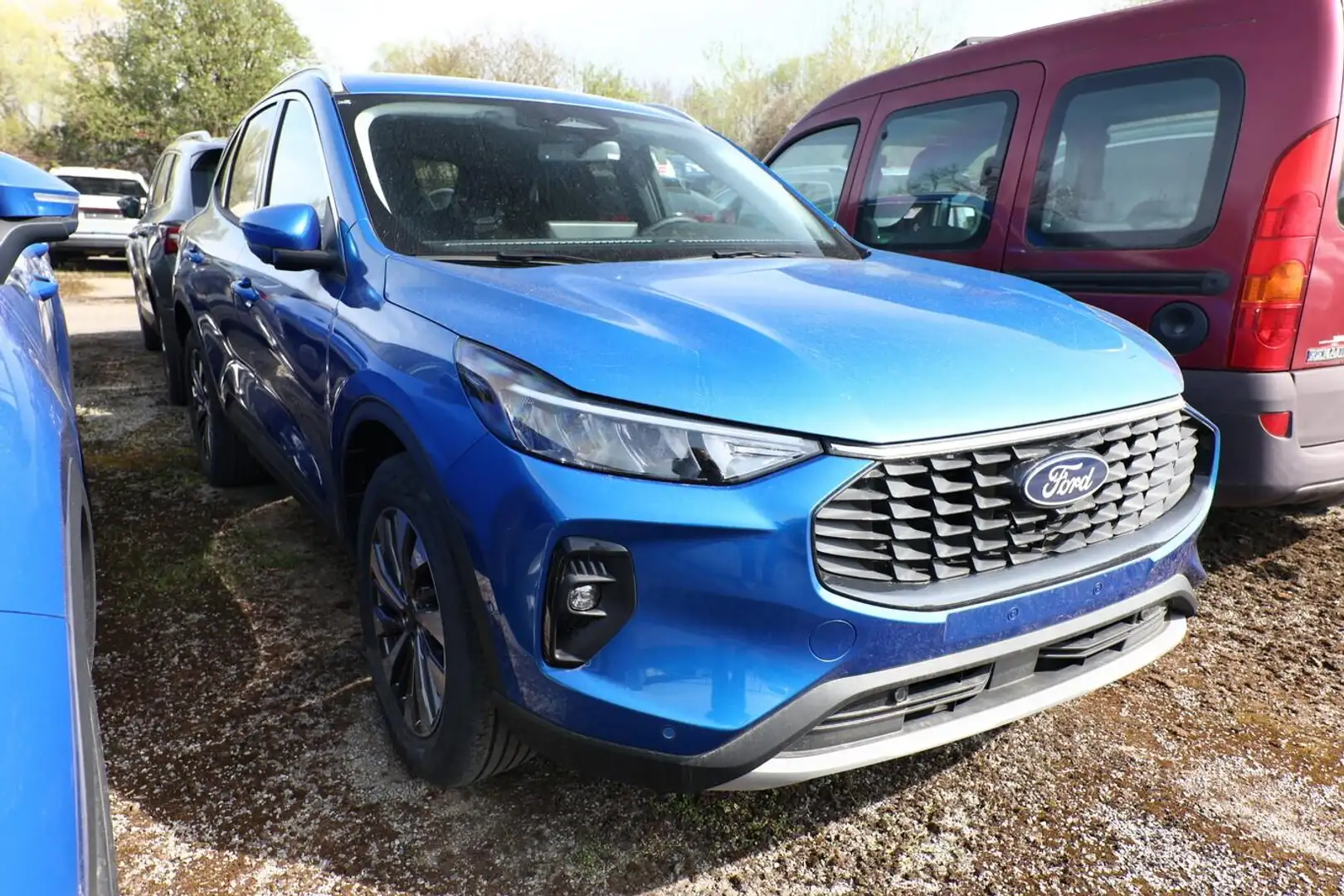 Ford Kuga Titanium Aut ACC TotW Kam360 WinterP 18Z 137 kW... Blau - 2