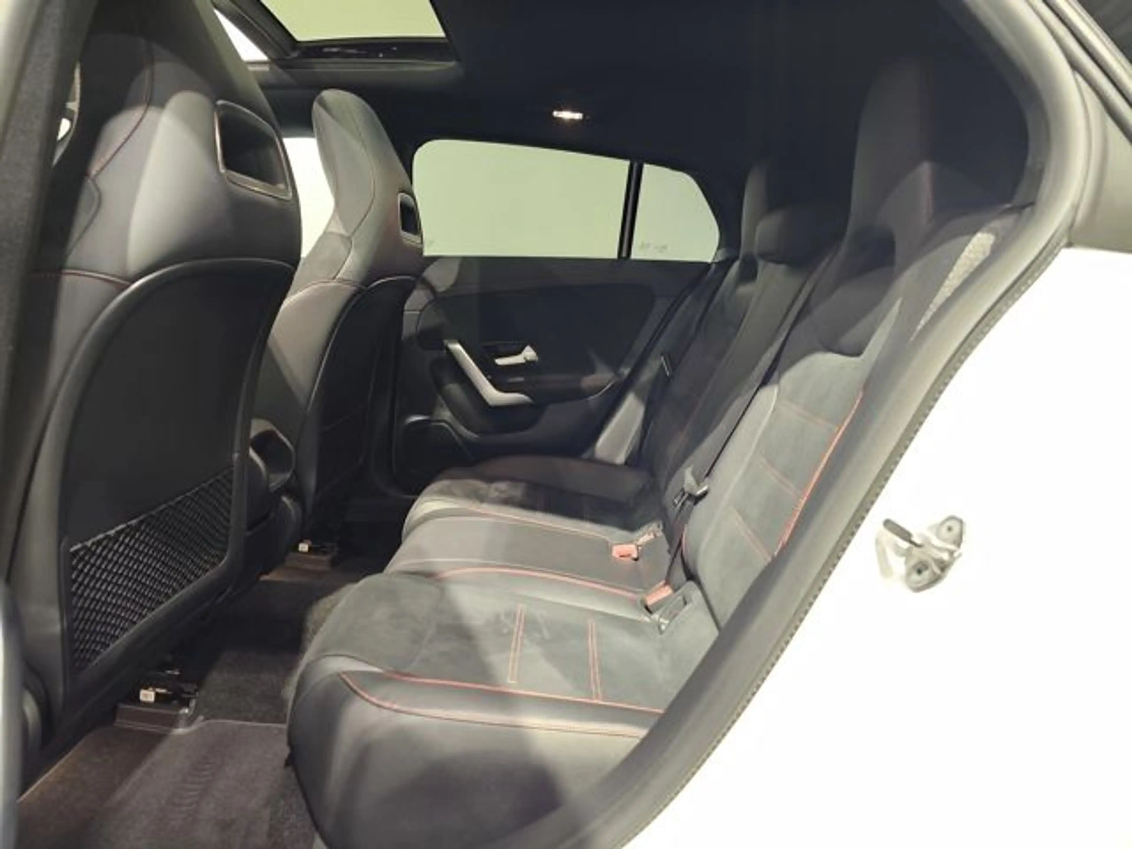 Mercedes-Benz CLA 35 AMG Shooting Brake Pano Led AHK KAMERA — photo 15