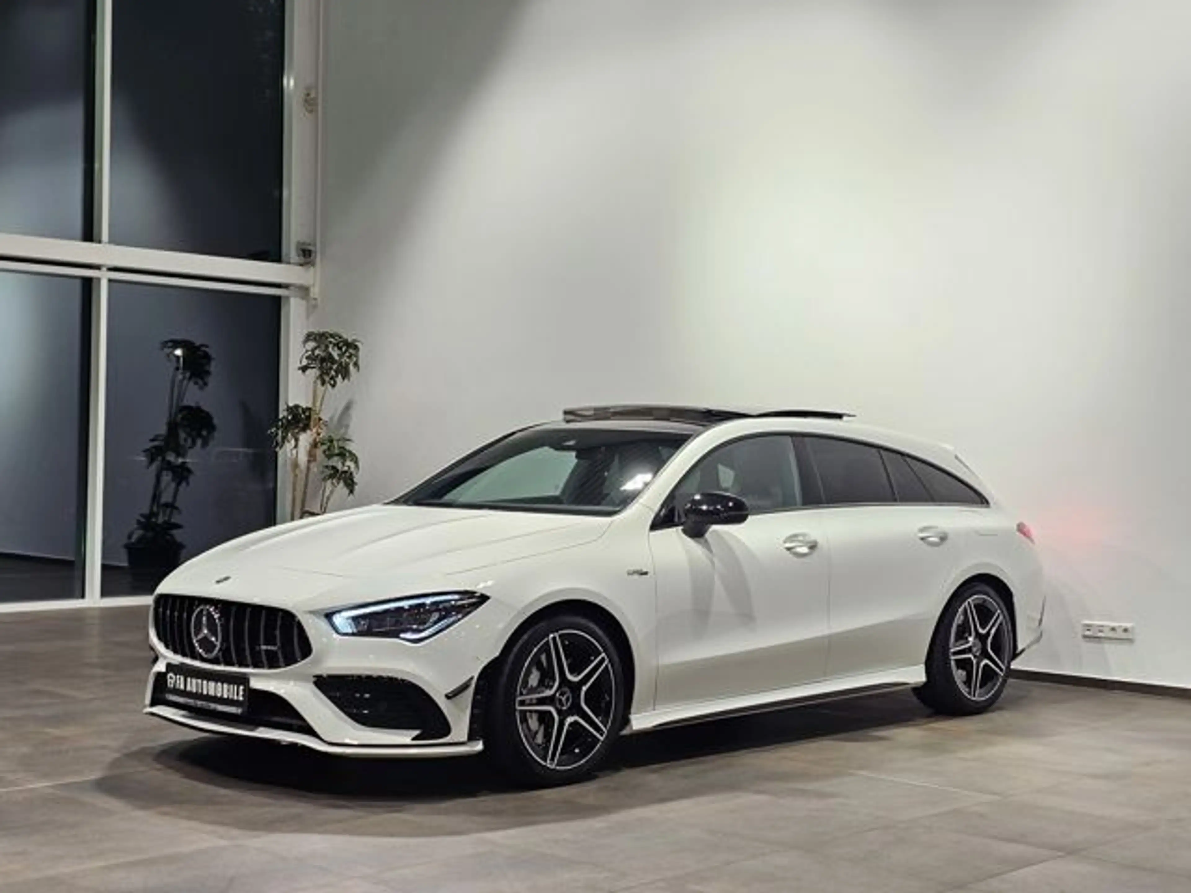 Mercedes-Benz CLA 35 AMG Shooting Brake Pano Led AHK KAMERA — photo 5