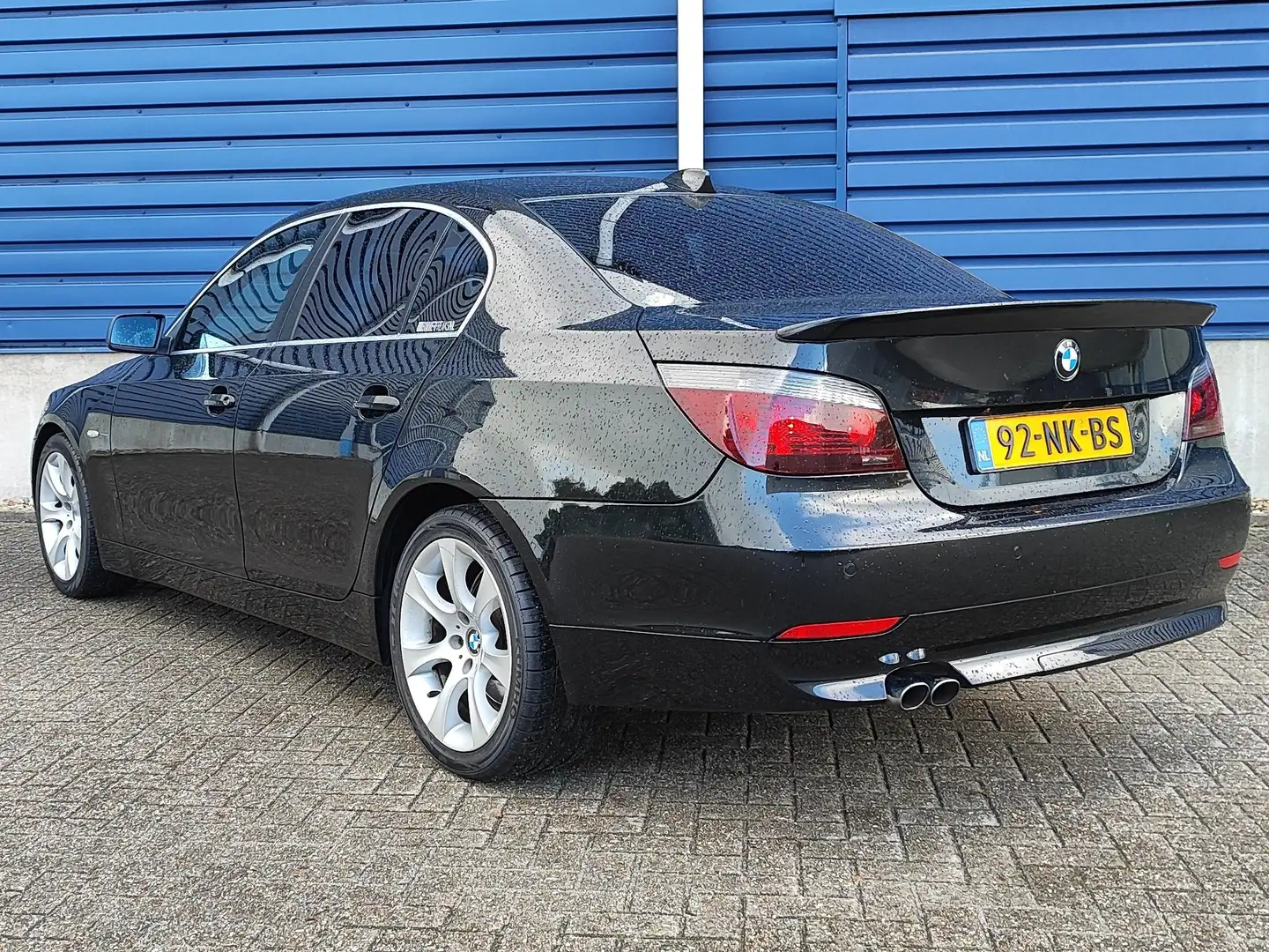 BMW 530 530 530i Executive Zwart - 2