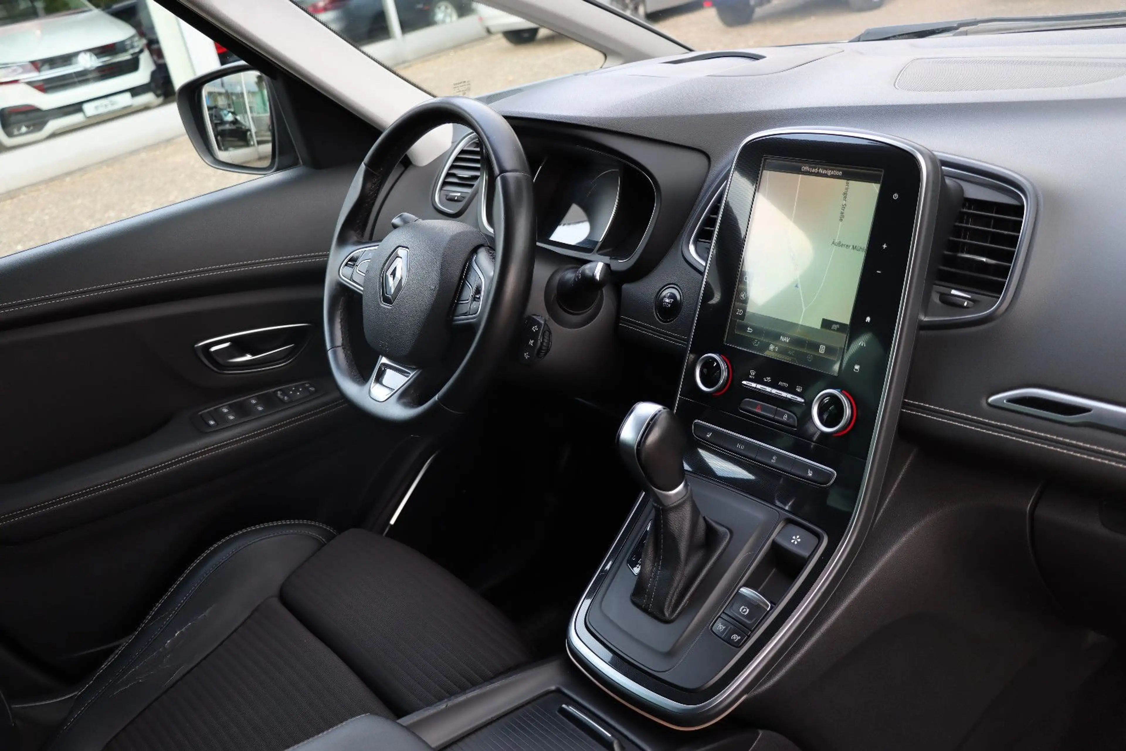 Renault Scenic IV BOSE Edition AMBIENTE MASSAGE LED — photo 7
