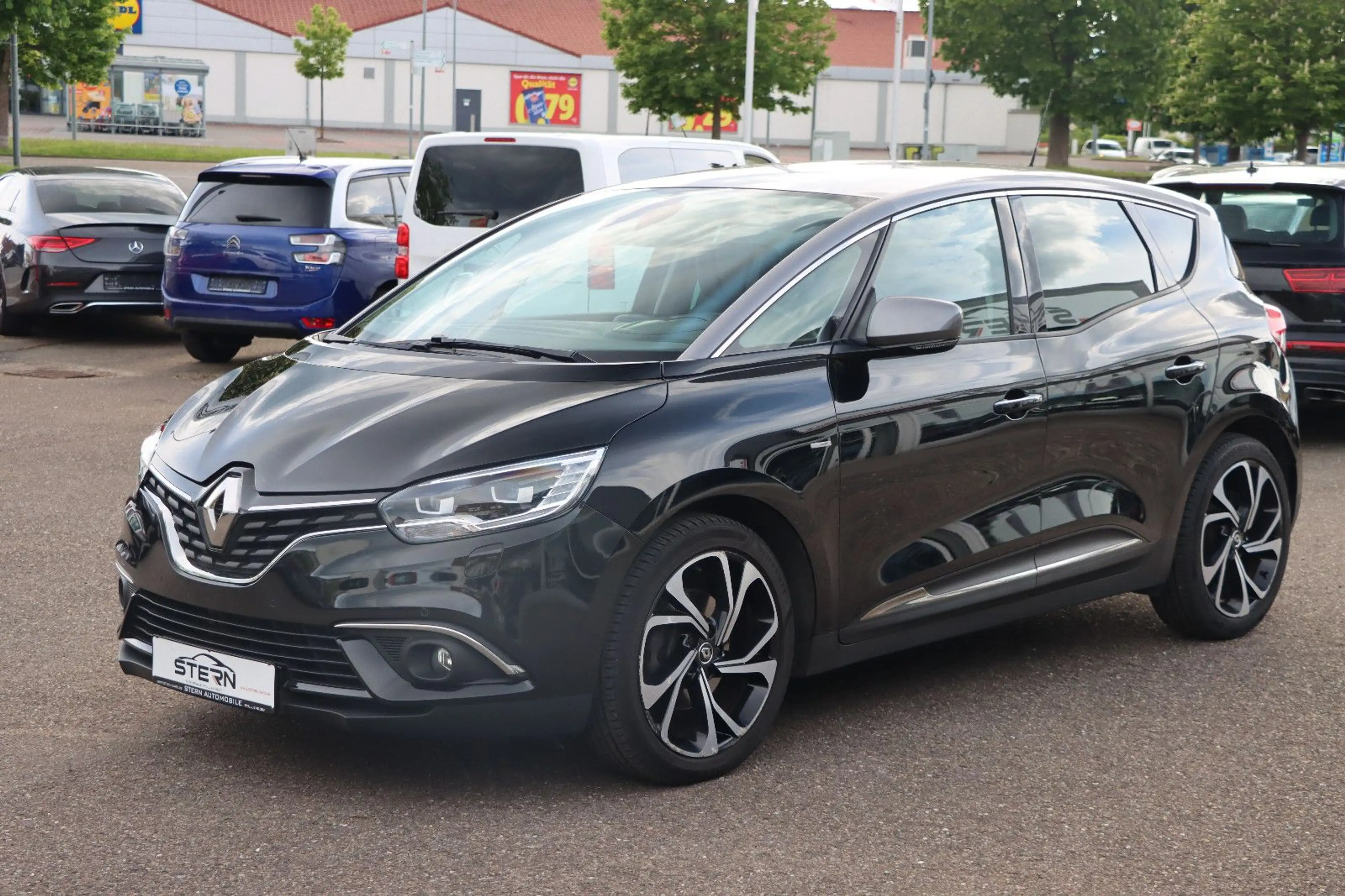 Renault Scenic IV BOSE Edition AMBIENTE MASSAGE LED — photo 3