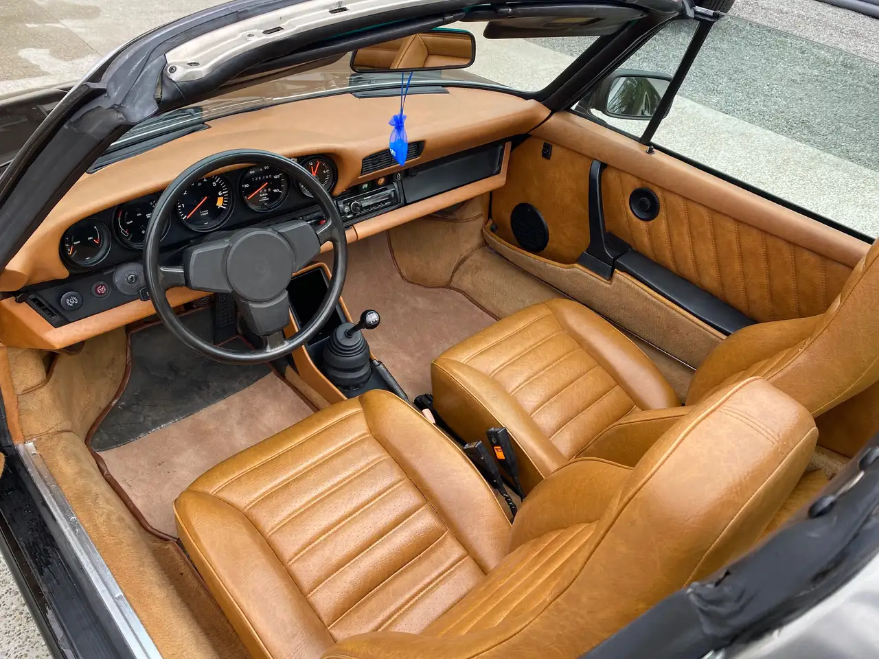 Porsche 911 SC Targa 3.0, foto 8