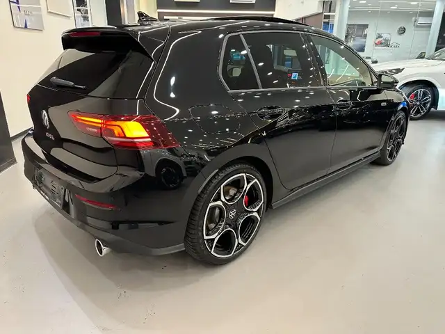 Volkswagen Golf view 7