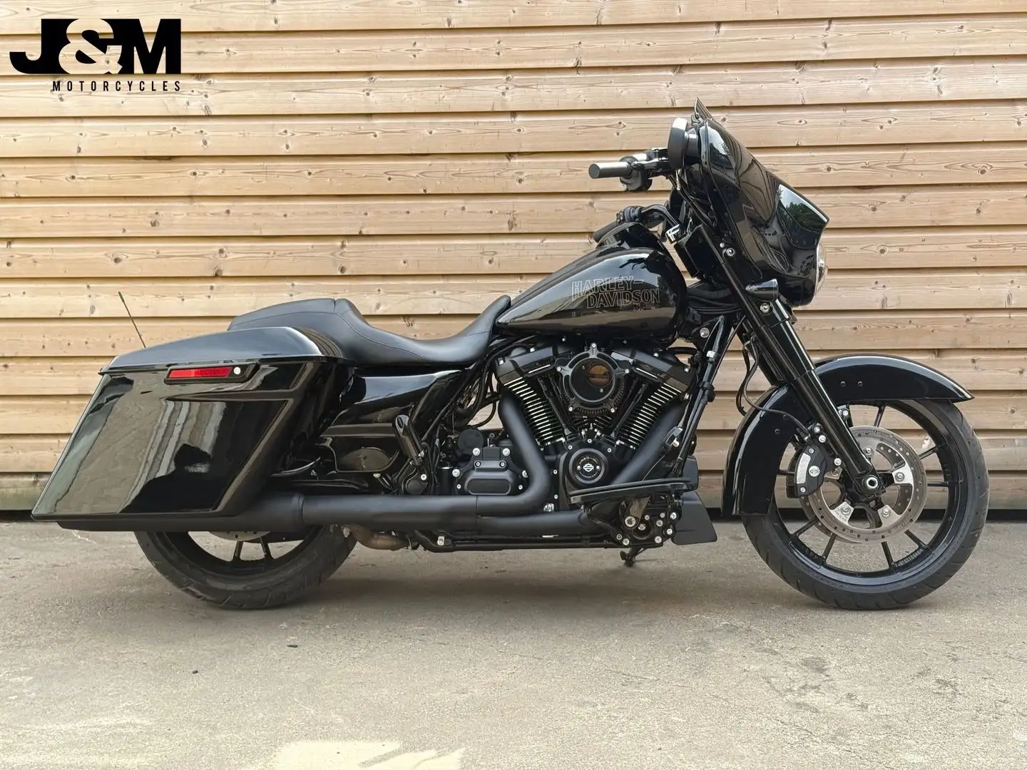 Harley-Davidson Street Glide SPECIAL FLHXS Black - 1