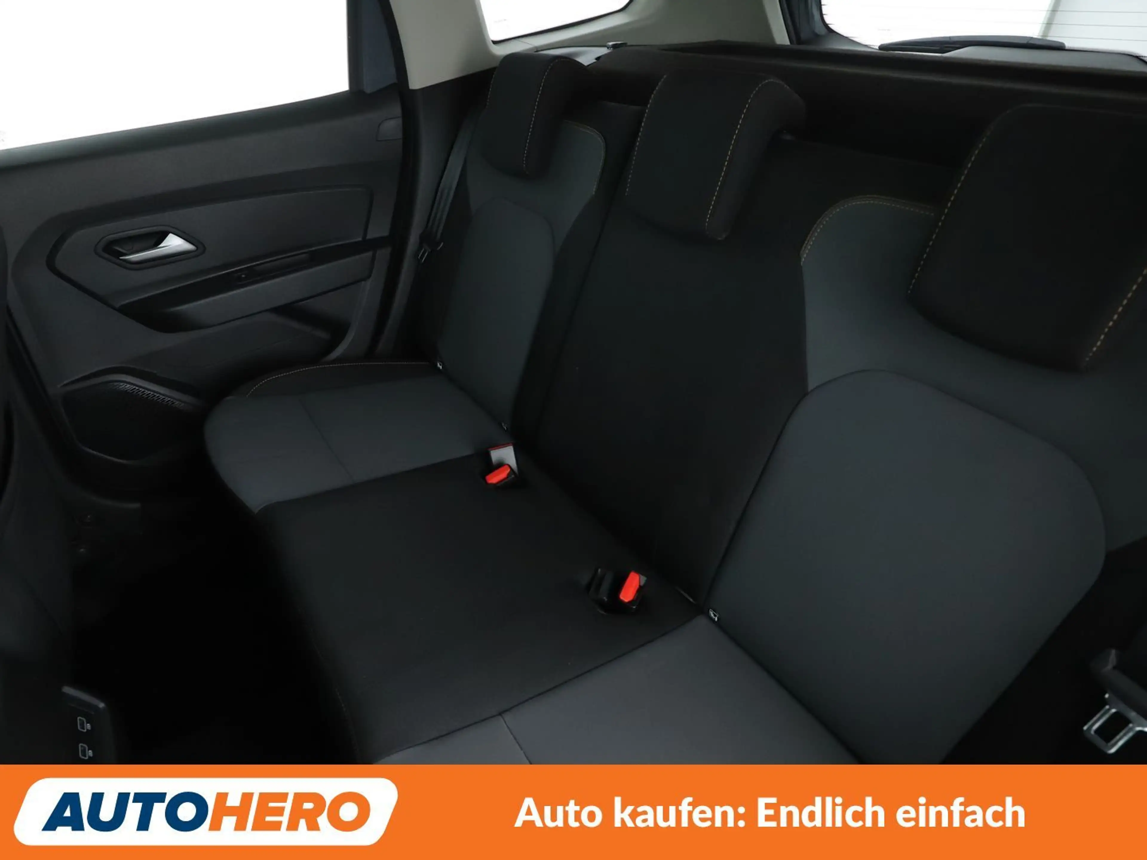 Dacia Duster 1.3 TCe Extreme *NAVI*CAM*TEMPO*SHZ*ALU* — photo 14