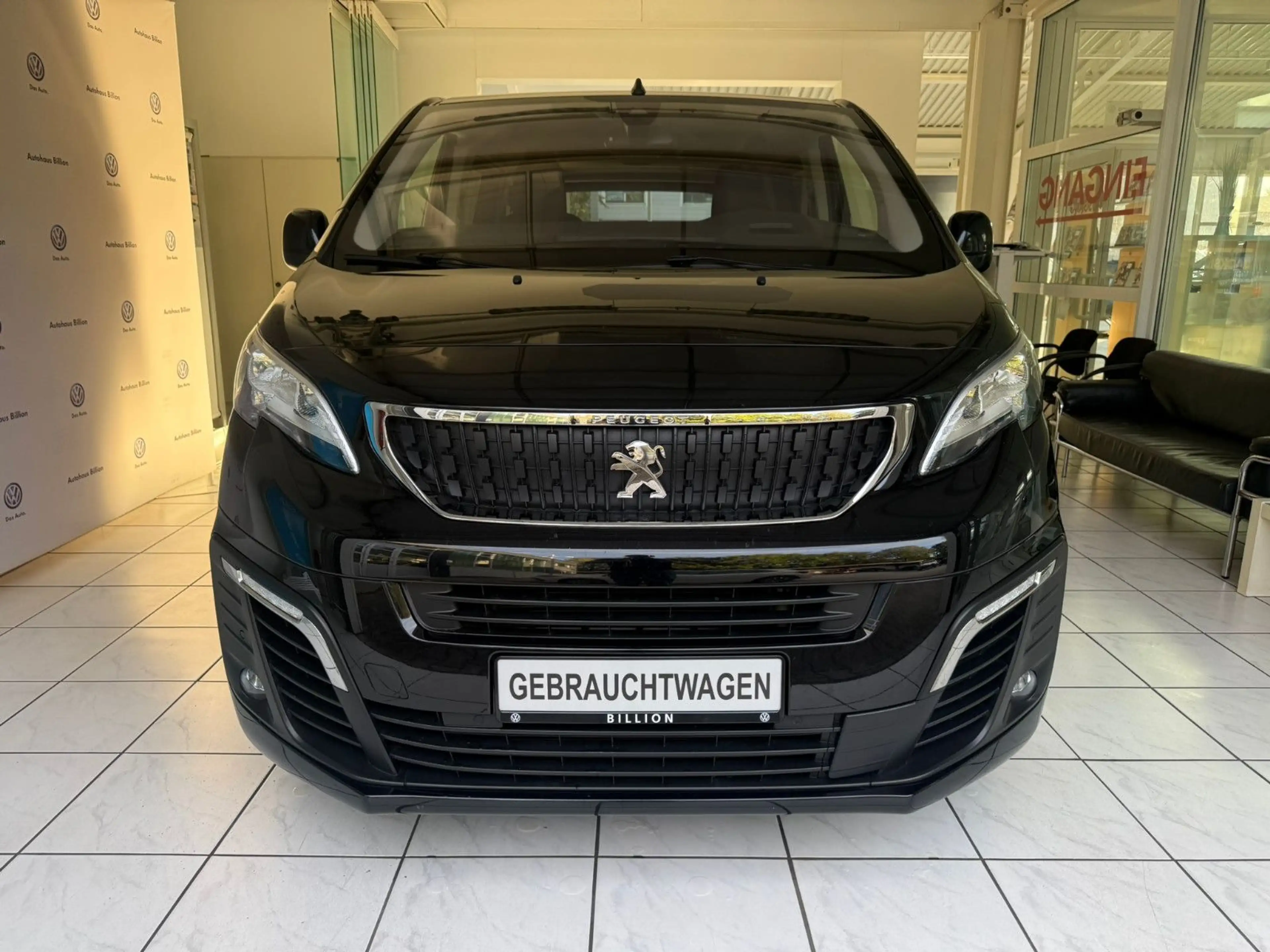 Peugeot Traveller 2.0 BlueHDi 150 L2 Active // AHK, 8-Si — photo 4