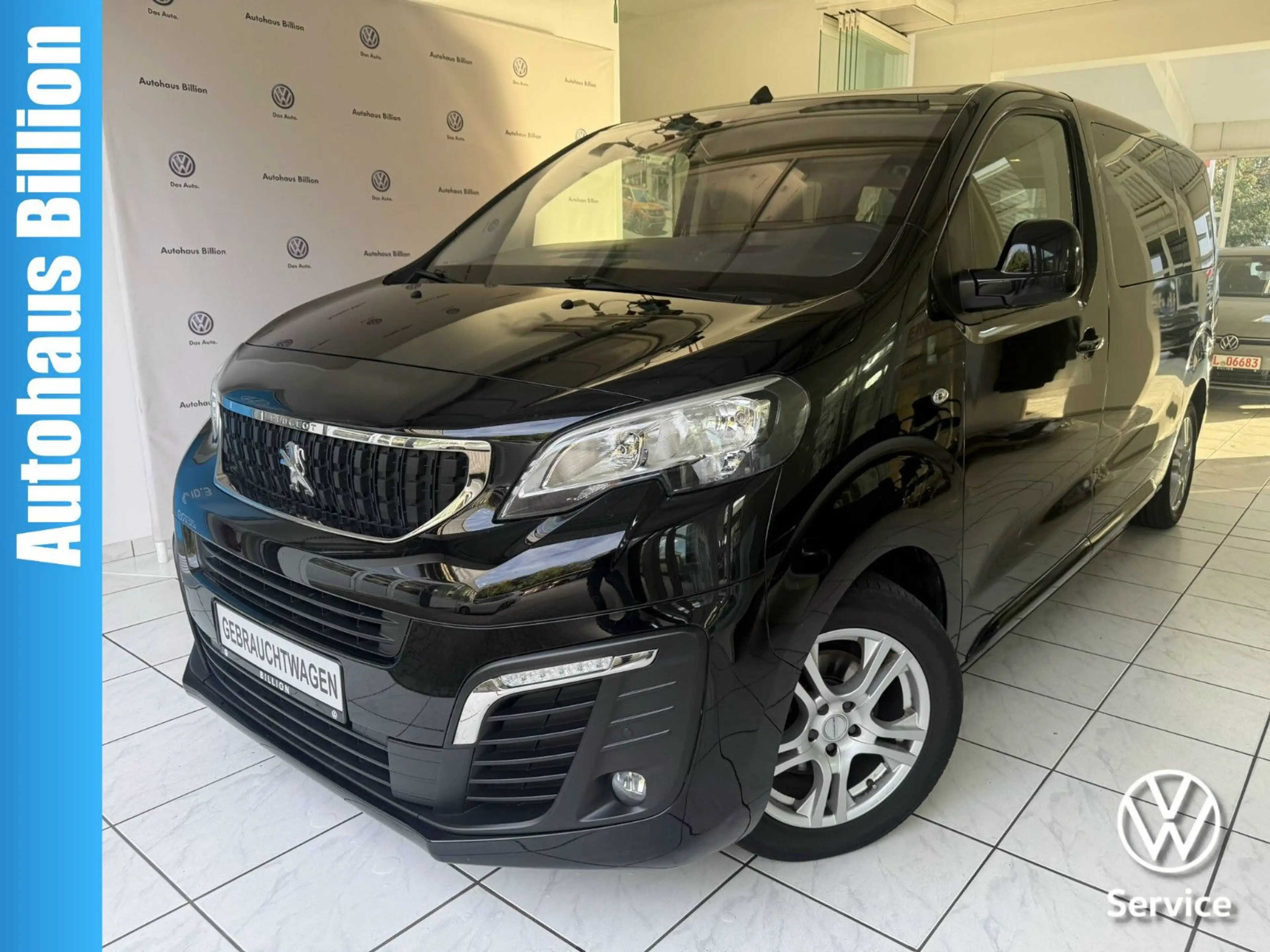 Peugeot Traveller 2.0 BlueHDi 150 L2 Active // AHK, 8-Si