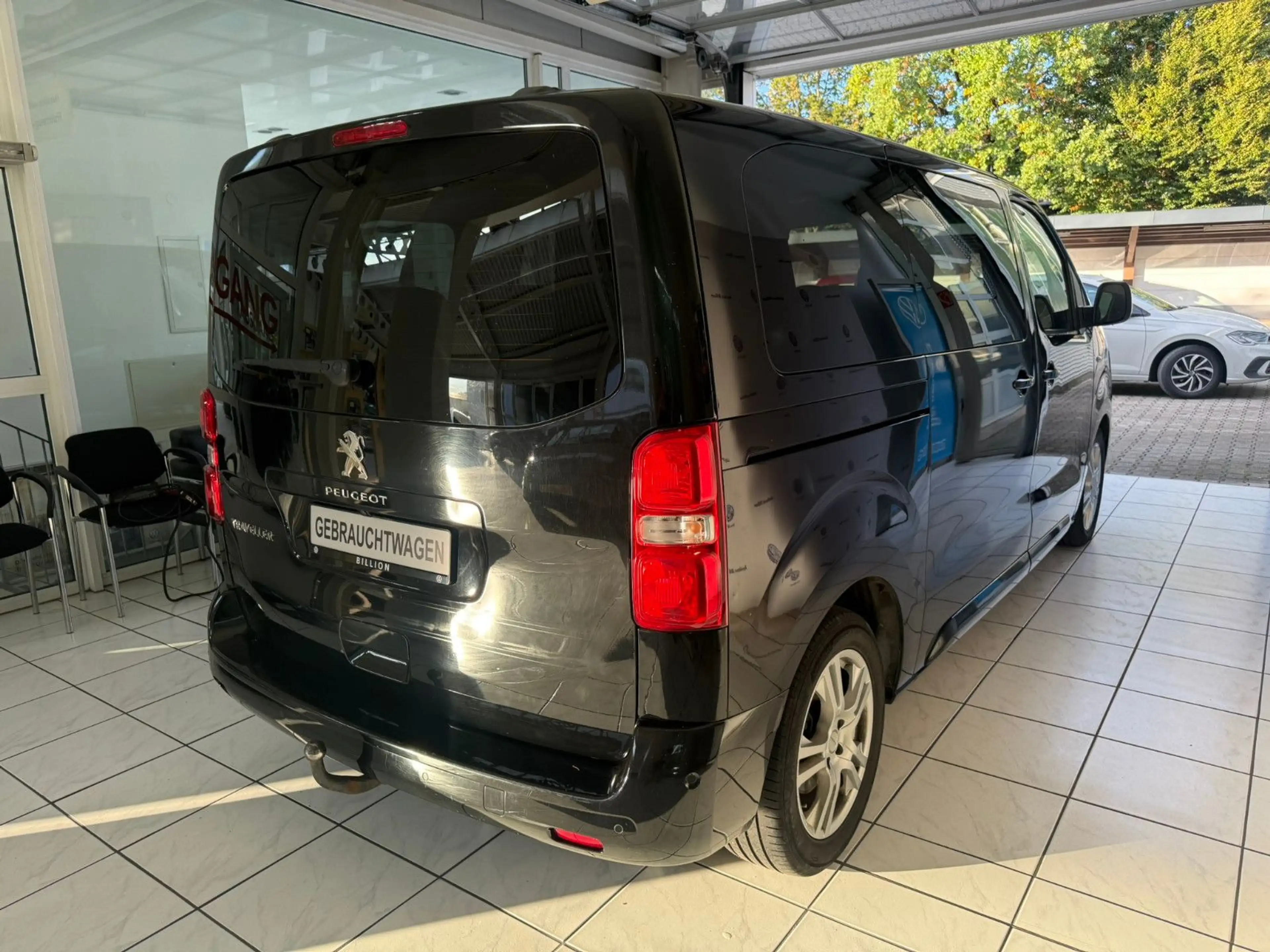 Peugeot Traveller 2.0 BlueHDi 150 L2 Active // AHK, 8-Si — photo 7