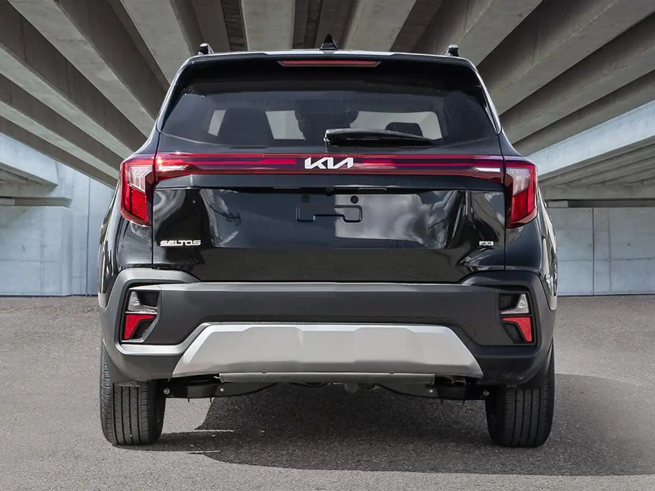 Kia Seltos снимка Kia Seltos
