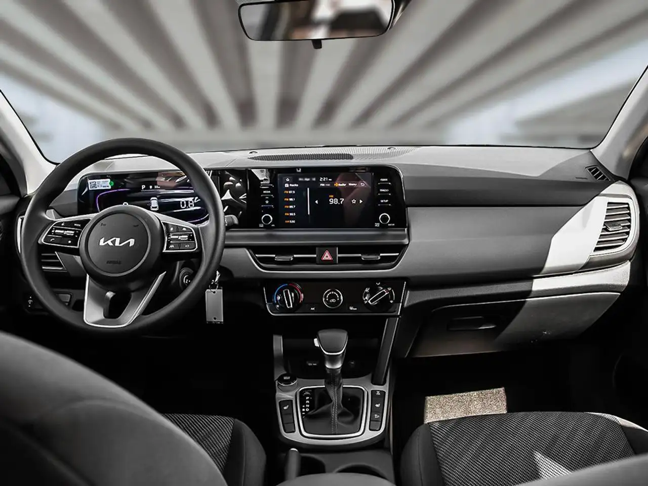 Kia Seltos снимка Kia Seltos