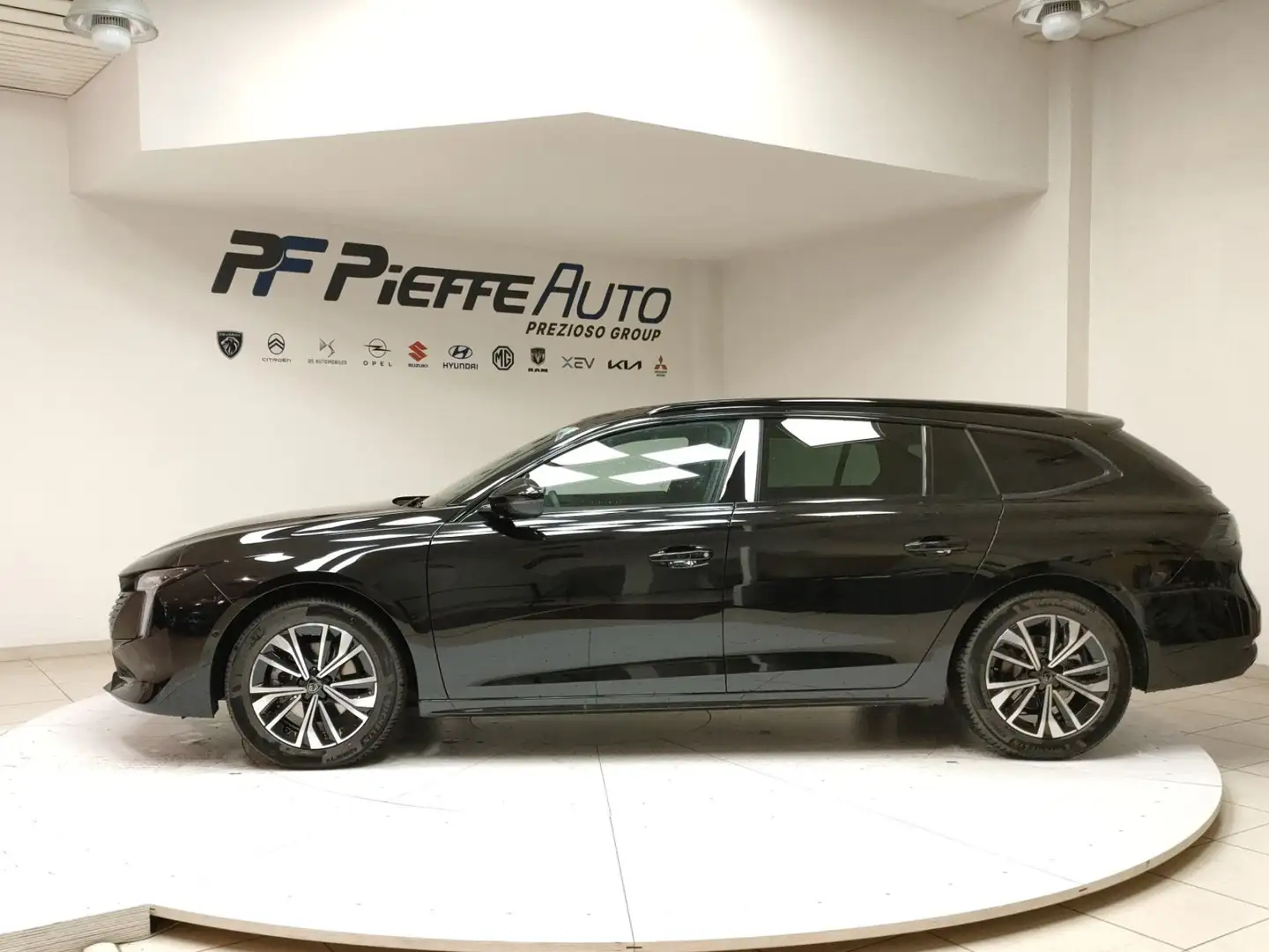 Peugeot 508 Nuova 508 SW - BlueHDi 130 EAT8 S&S - Allure Nero - 2