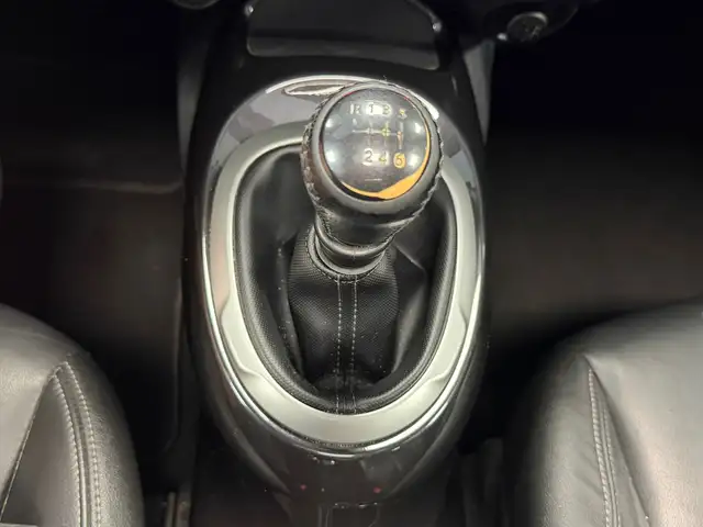 Nissan Juke view 30