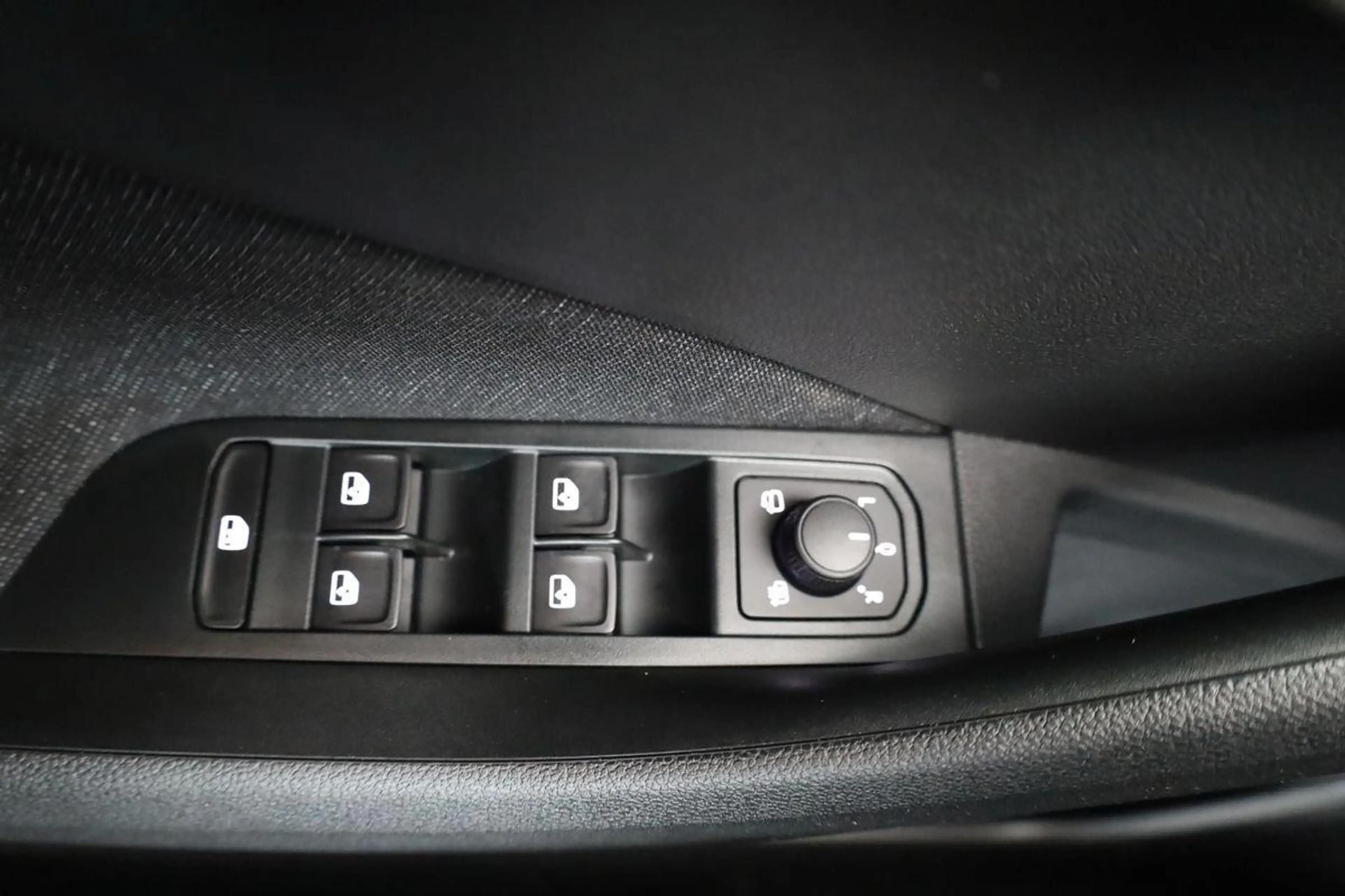 Skoda Kamiq Selection 1.0 TSI DSG Selection, LED, Kamera, A... — photo 7