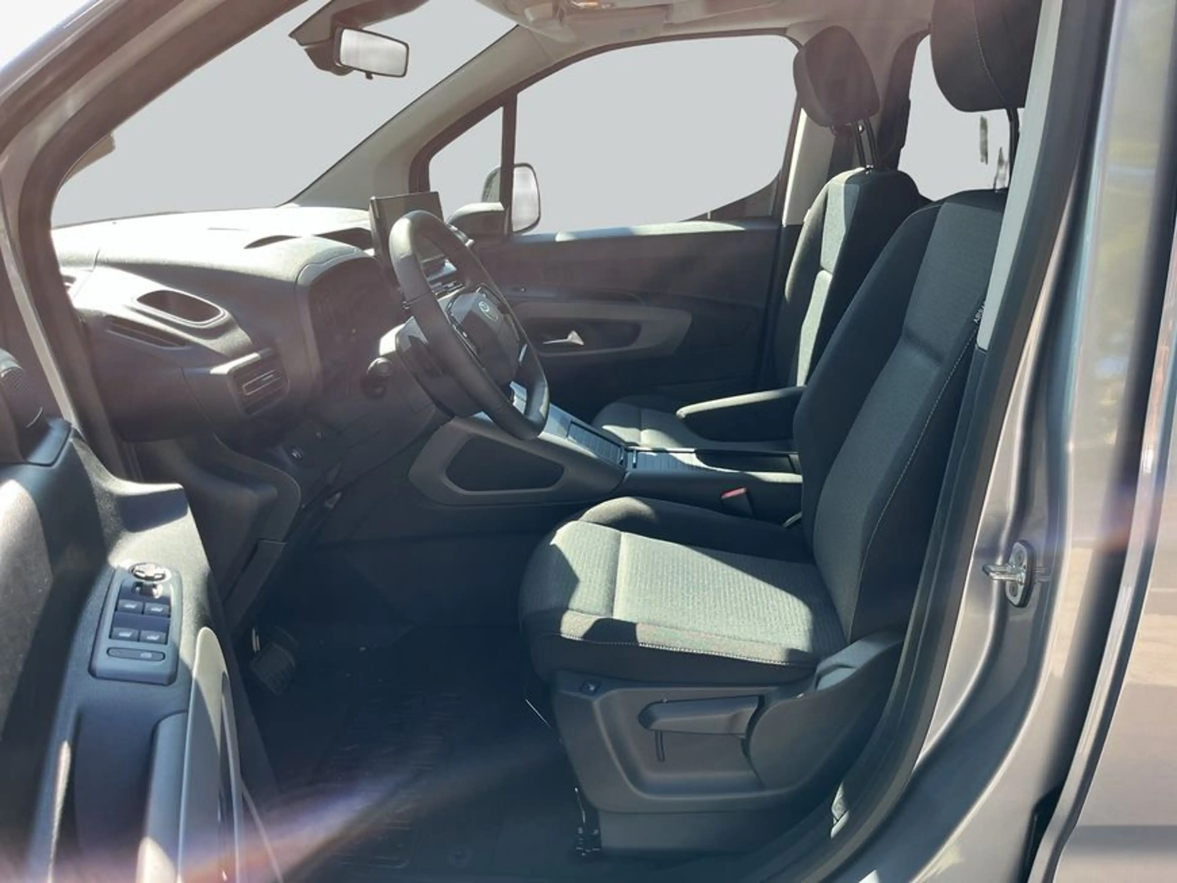 Toyota Proace City Proace City Verso 1.5 D-4D L1 Aut Teamplayer — photo 9