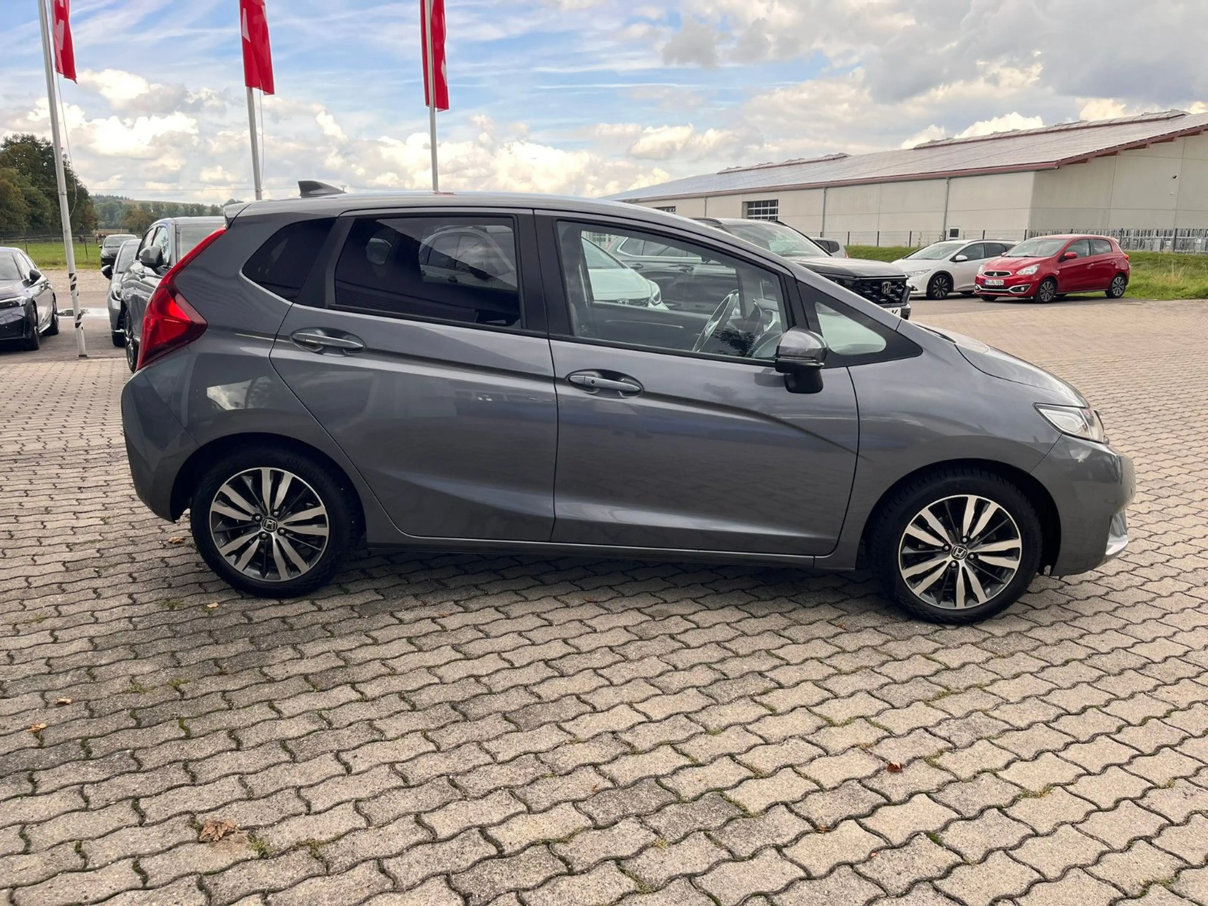 Honda Jazz 1.3 i-VTEC Elegance — photo 4