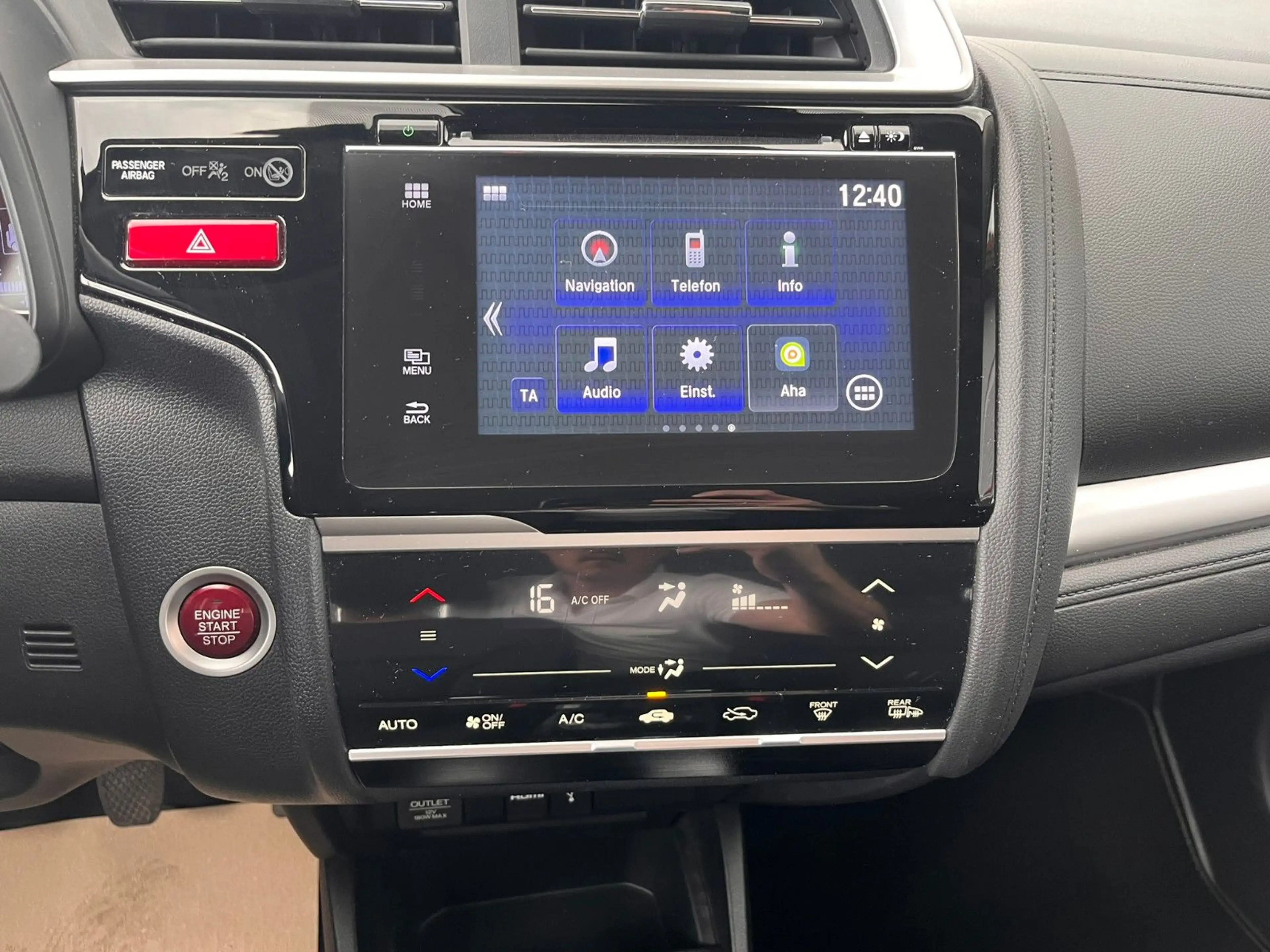 Honda Jazz 1.3 i-VTEC Elegance — photo 18