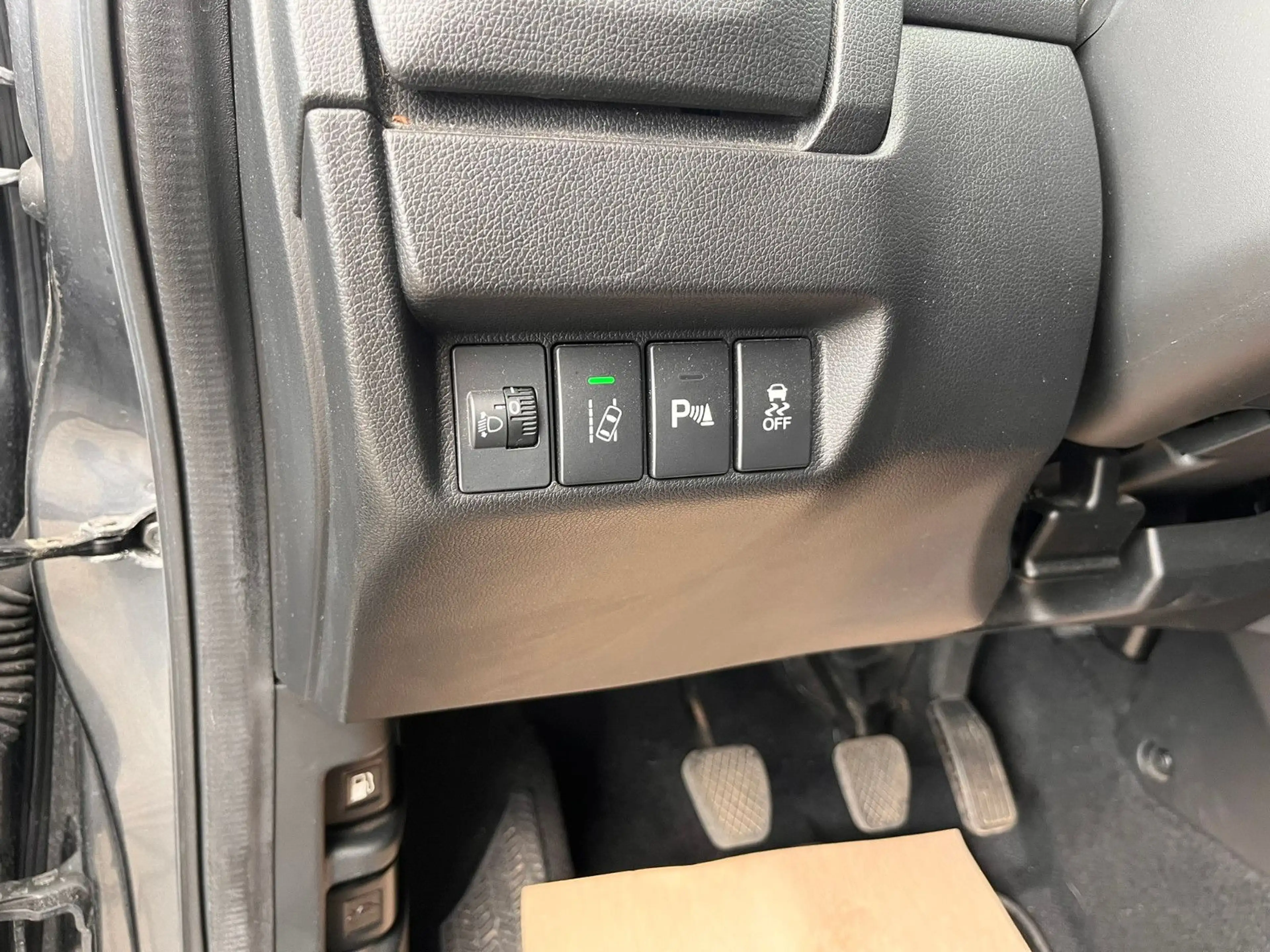 Honda Jazz 1.3 i-VTEC Elegance — photo 13