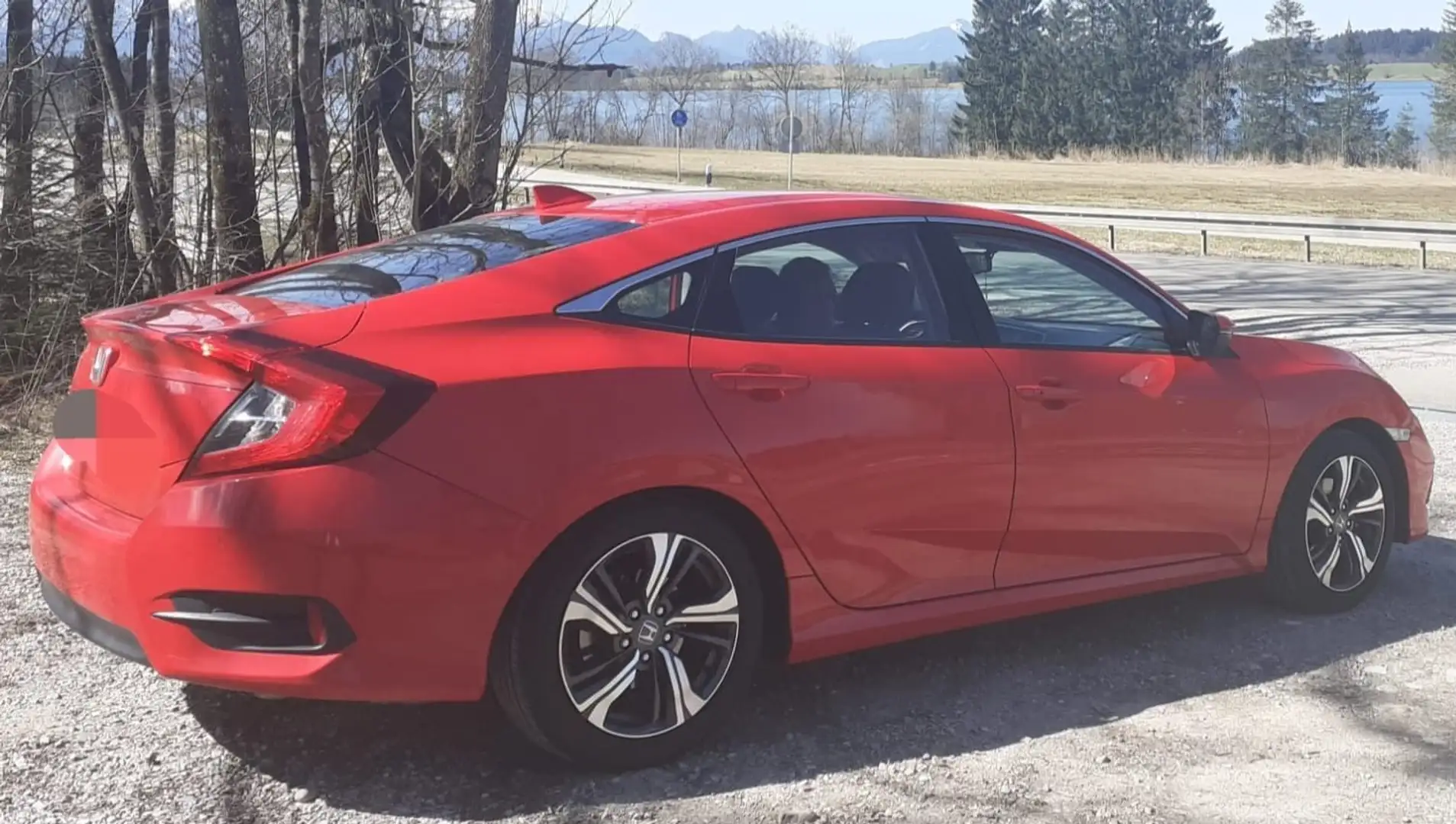 Honda Civic 1.5 i-VTEC Turbo CVT Executive - 1