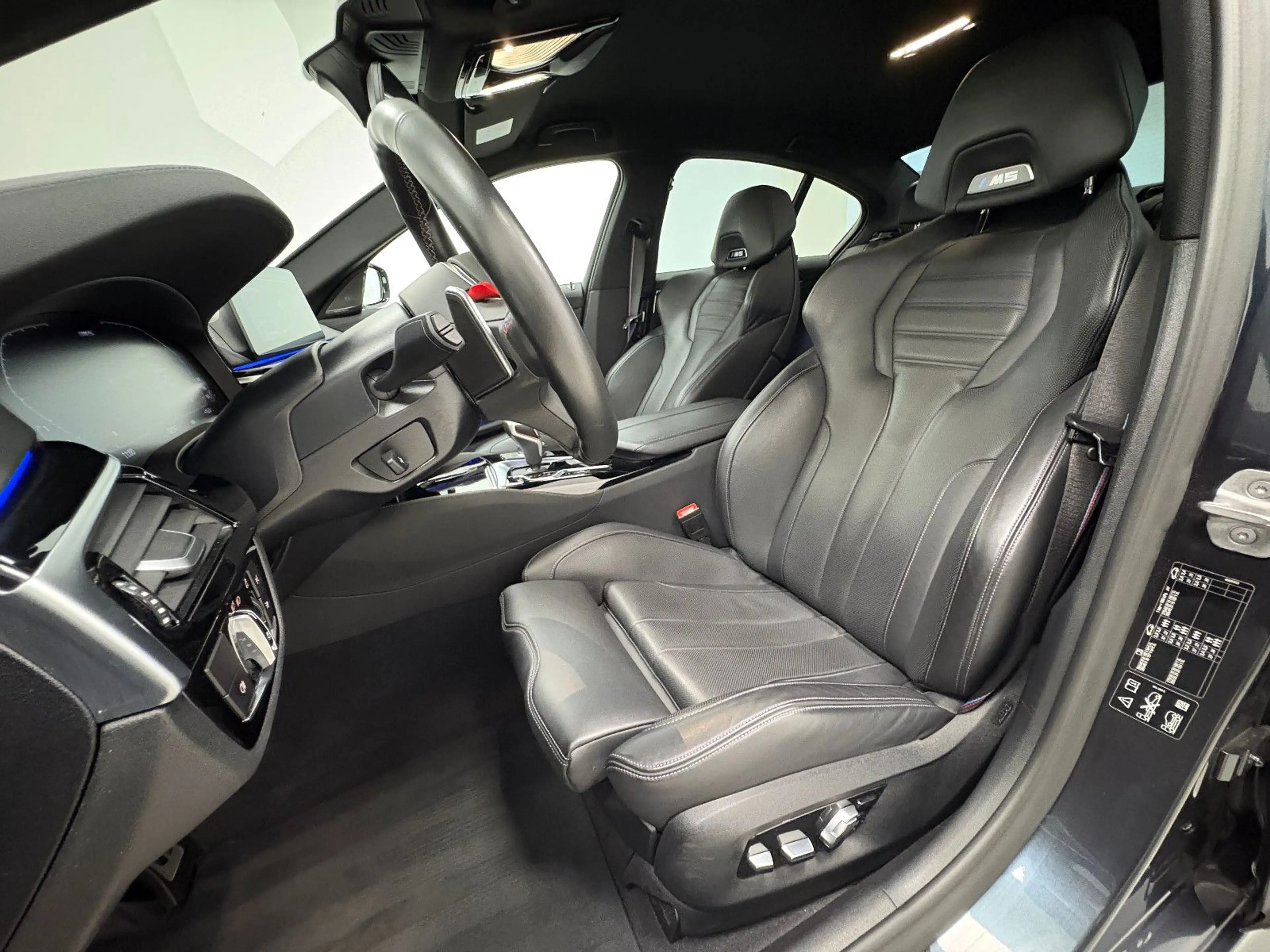 BMW M5 Limousine *360°-KAMERA*HEAD-UP*CARBONDACH* — photo 15