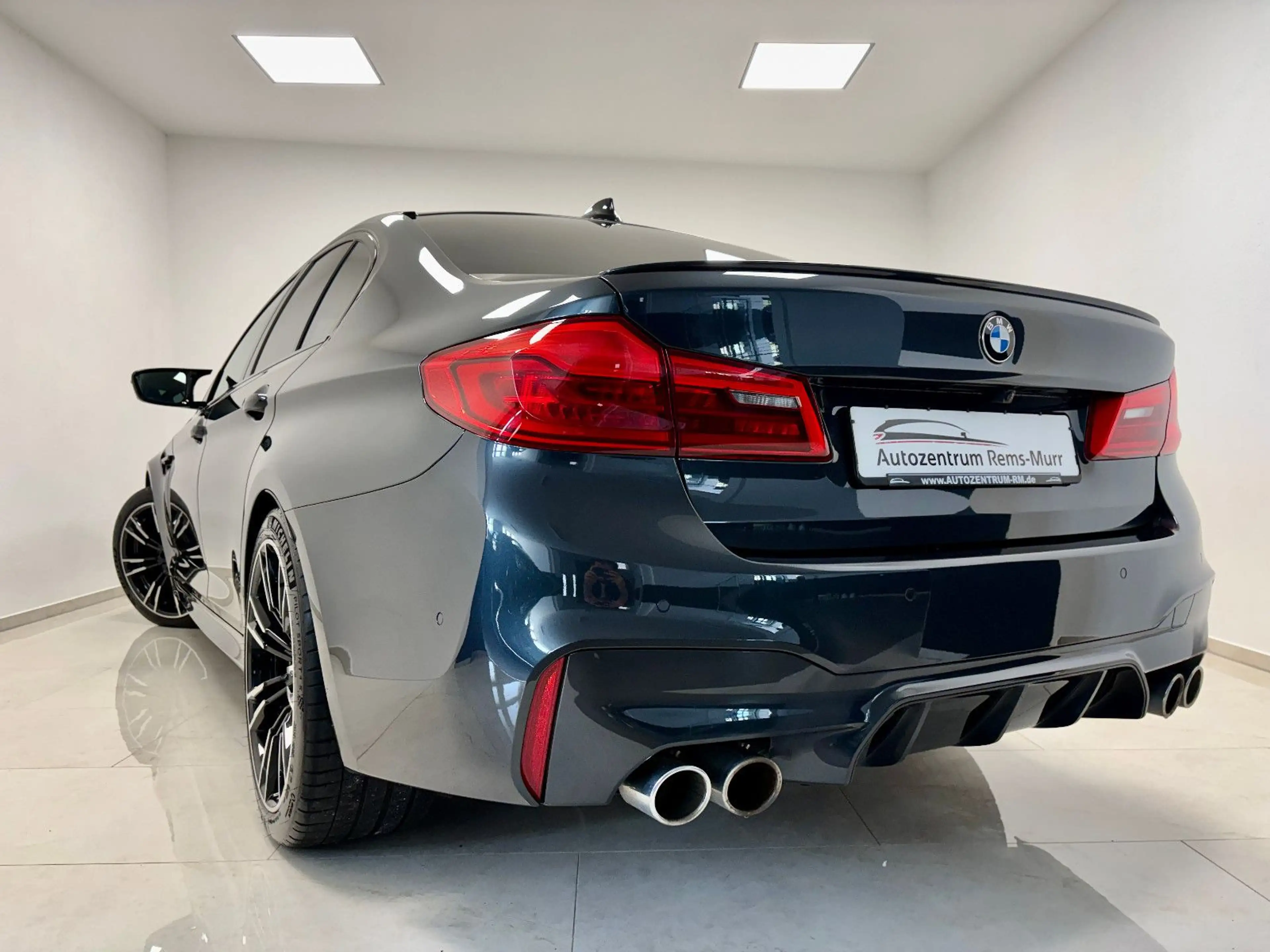 BMW M5 Limousine *360°-KAMERA*HEAD-UP*CARBONDACH* — photo 6
