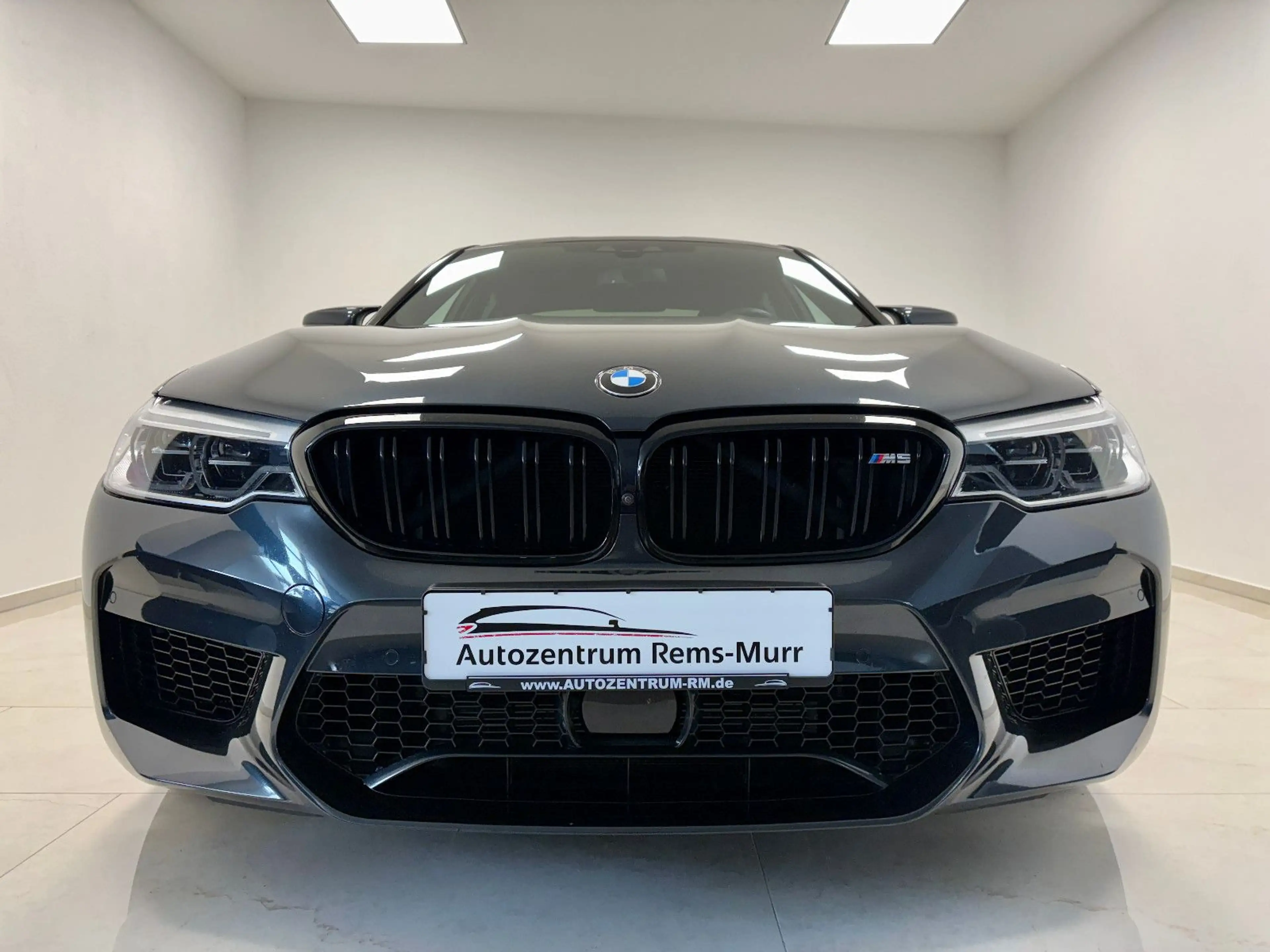 BMW M5 Limousine *360°-KAMERA*HEAD-UP*CARBONDACH* — photo 2
