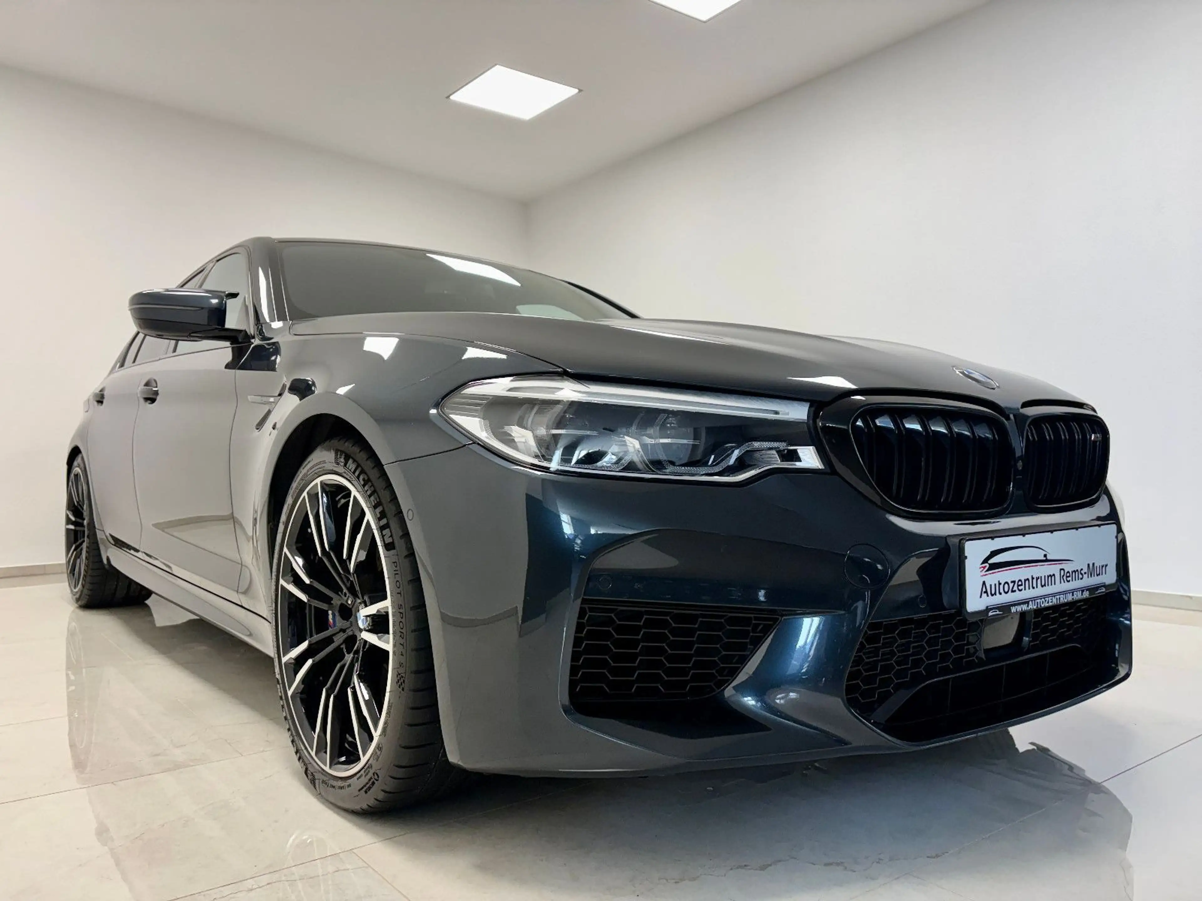 BMW M5 Limousine *360°-KAMERA*HEAD-UP*CARBONDACH* — photo 8