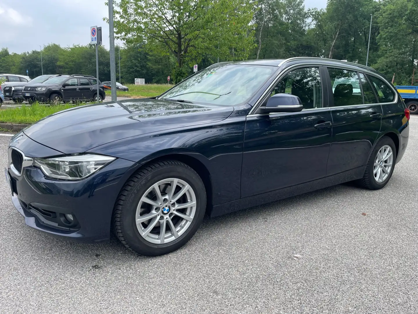 BMW 316 316d Touring Business Automatik*Navi*Cerchi Blu/Azzurro - 2