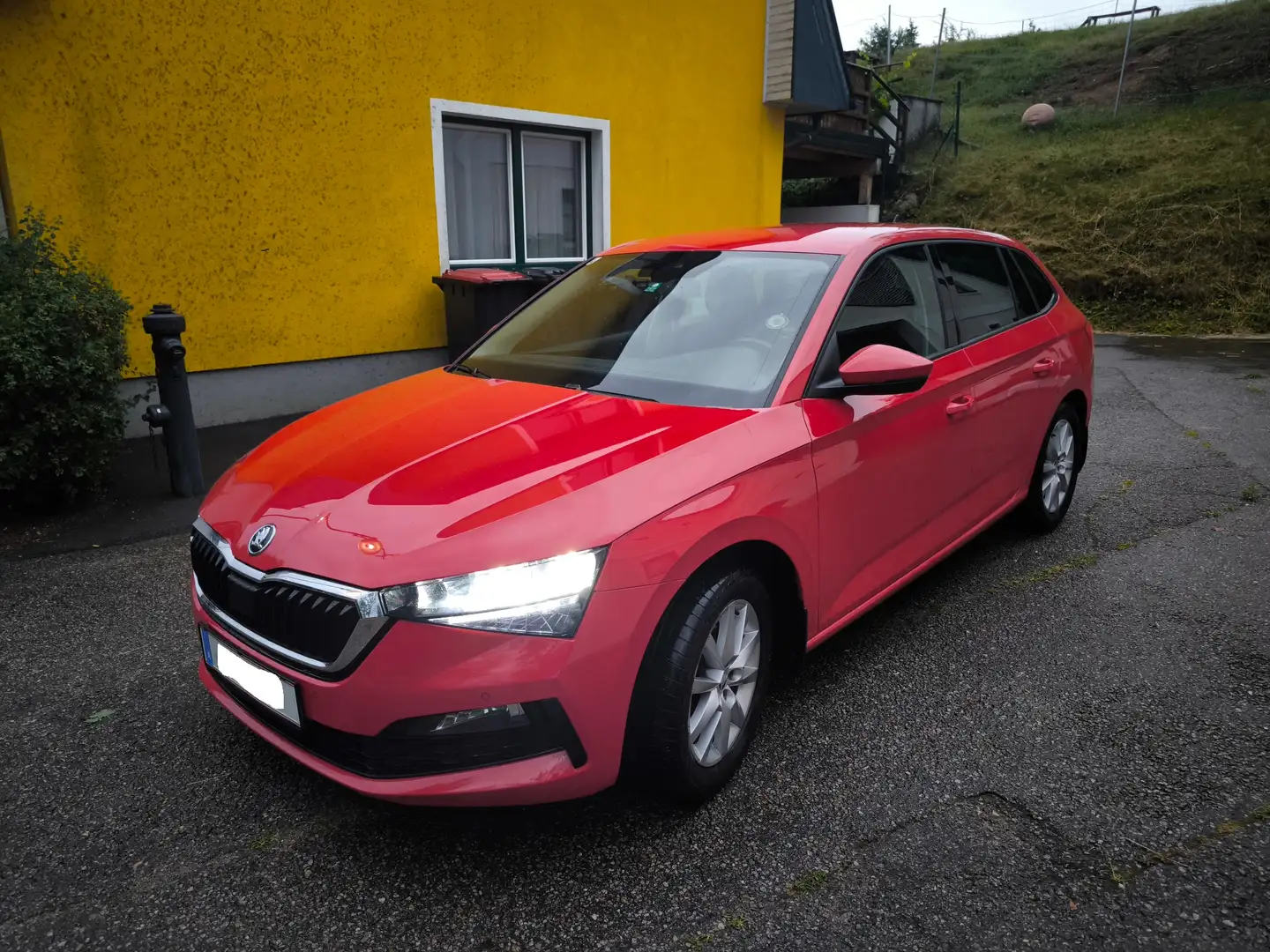 Skoda Scala Scala 1,0 TSI Style DSG Style Rot - 1
