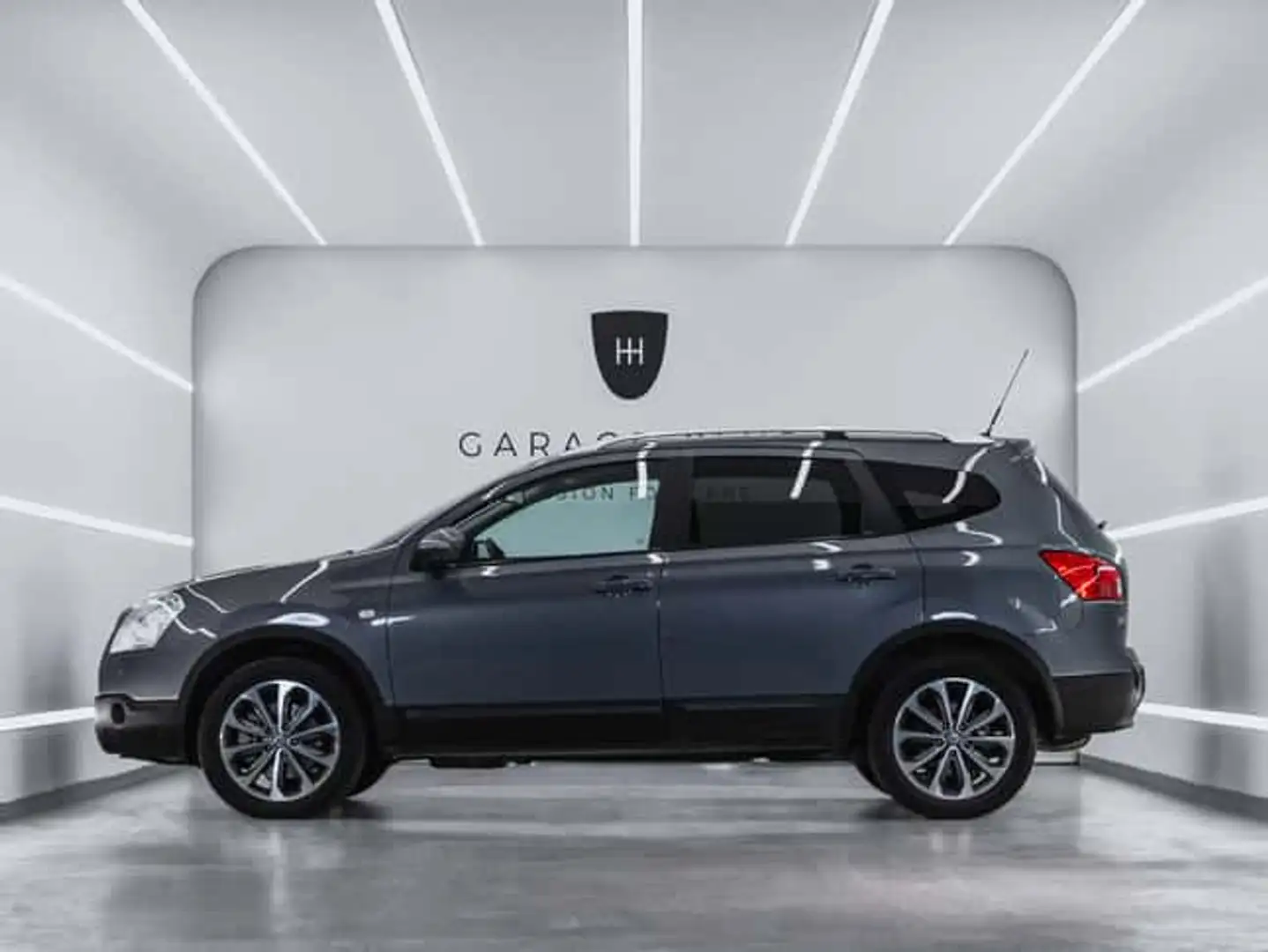 Nissan Qashqai Q+2 2.0dCi Acenta 4x4 - 2