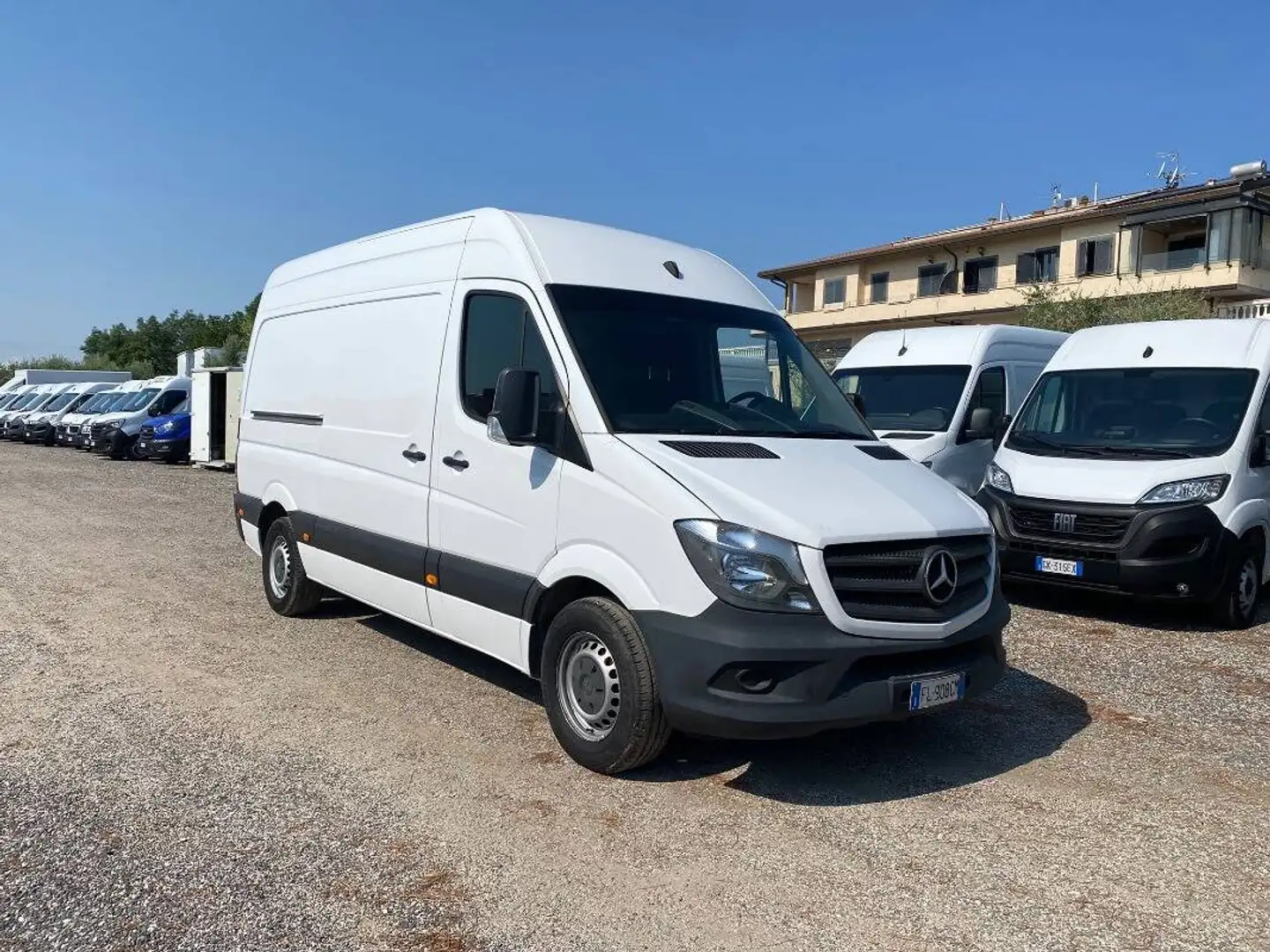 Mercedes-Benz Sprinter 314 cdi F 37 33 Executive E6 Blanc - 1