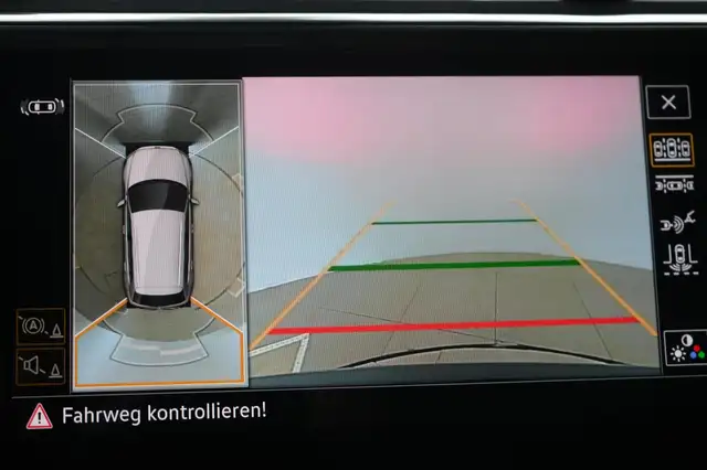 Volkswagen Tiguan Allspace view 17