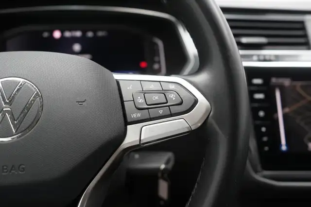 Volkswagen Tiguan Allspace view 25