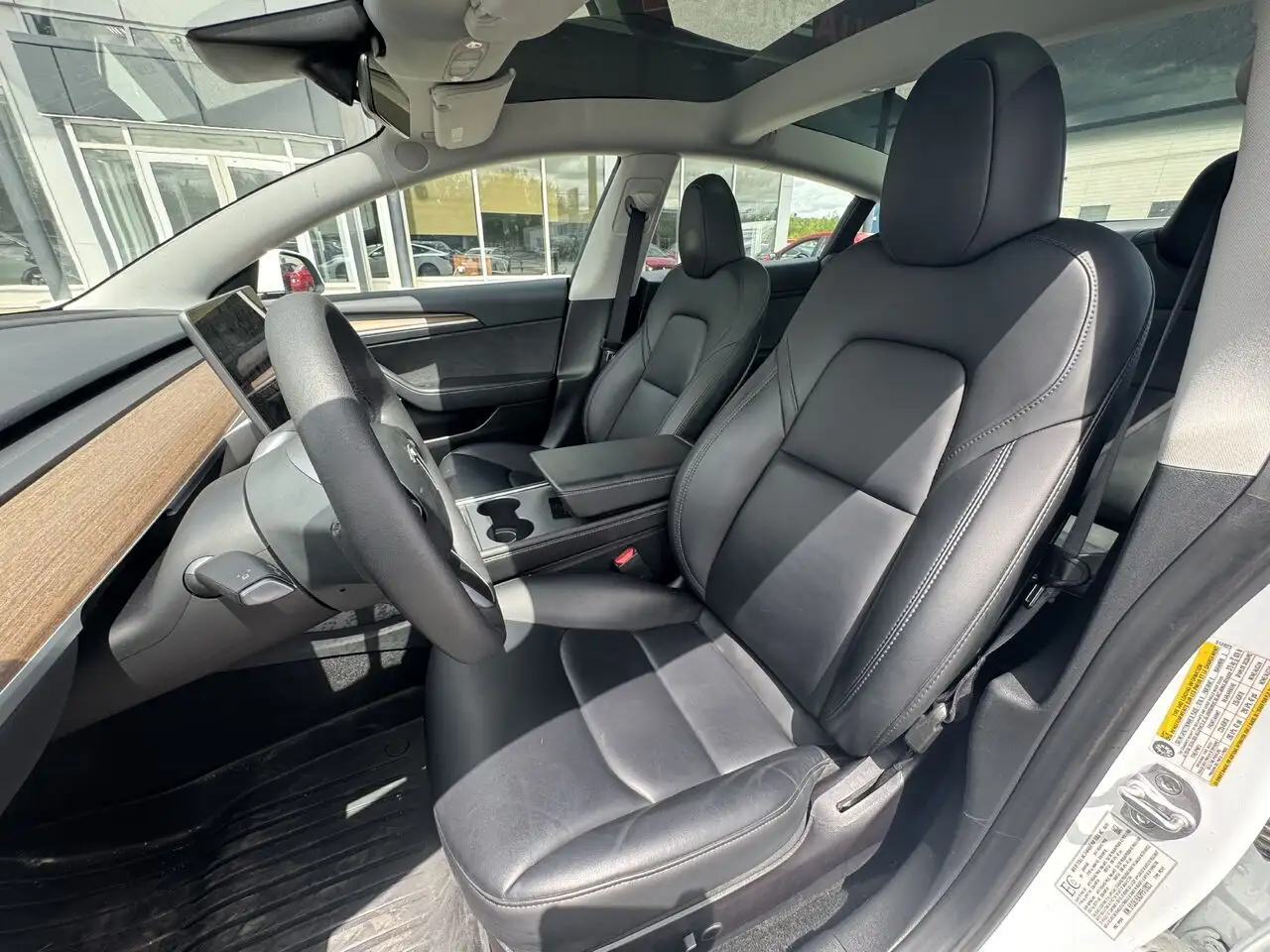 Tesla Model 3 photo Tesla Model 3