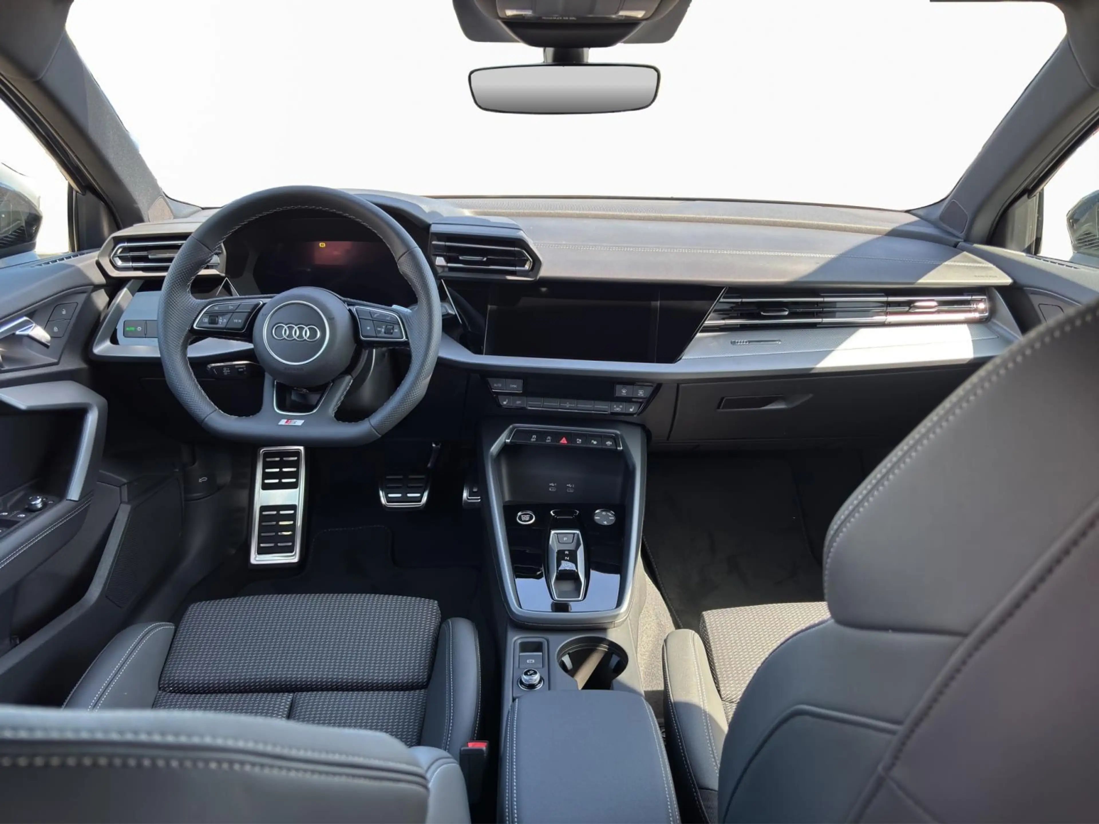 Audi A3 S line — photo 2