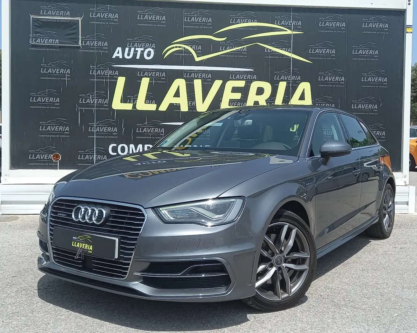 Audi A3 Sportback 1.4 TFSI e-tron S-Tronic Noir - 1
