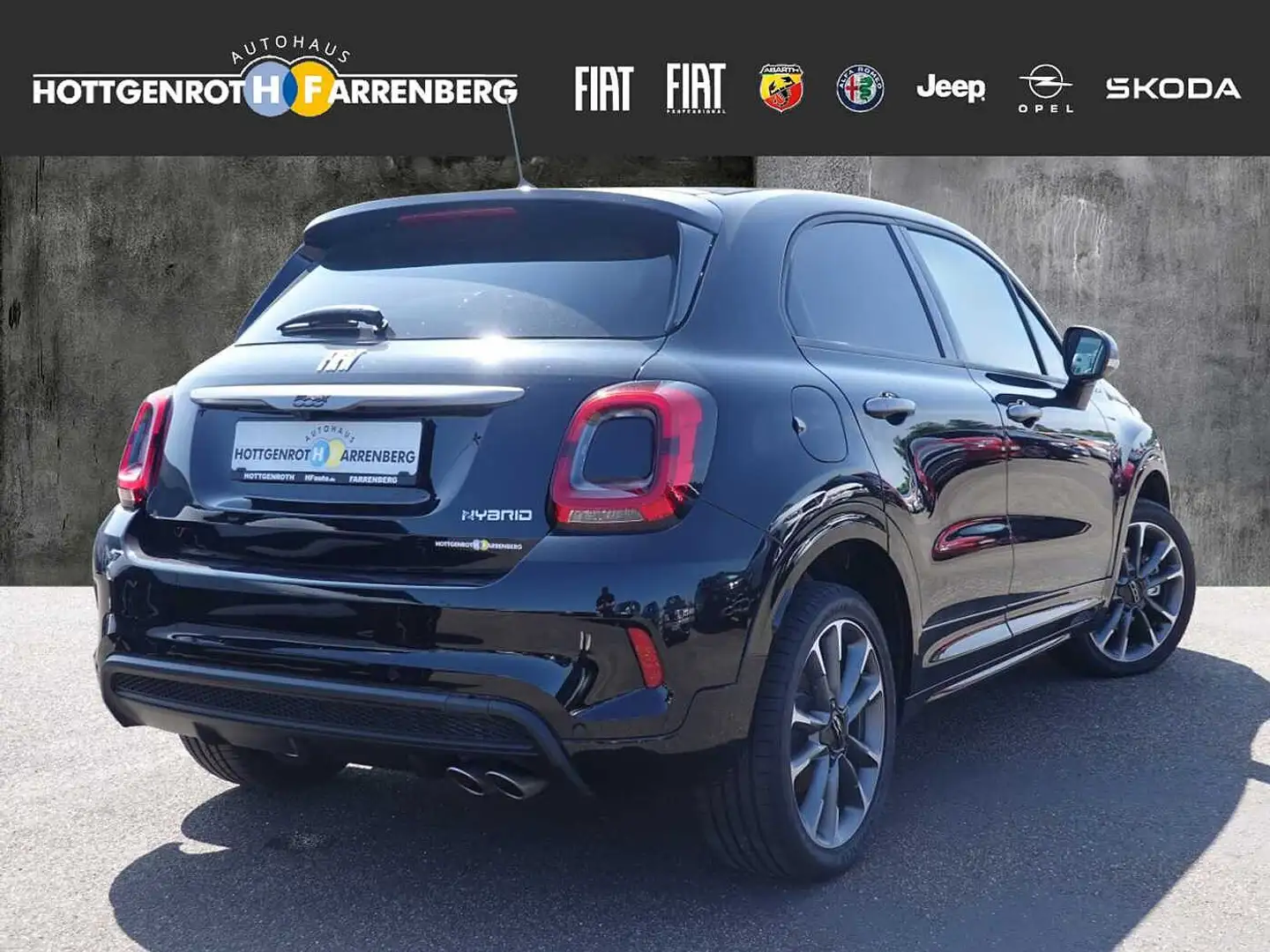 Fiat 500X Dolcevita 1.5 GSE Hybrid Sport Panorama-SD Schwarz - 2