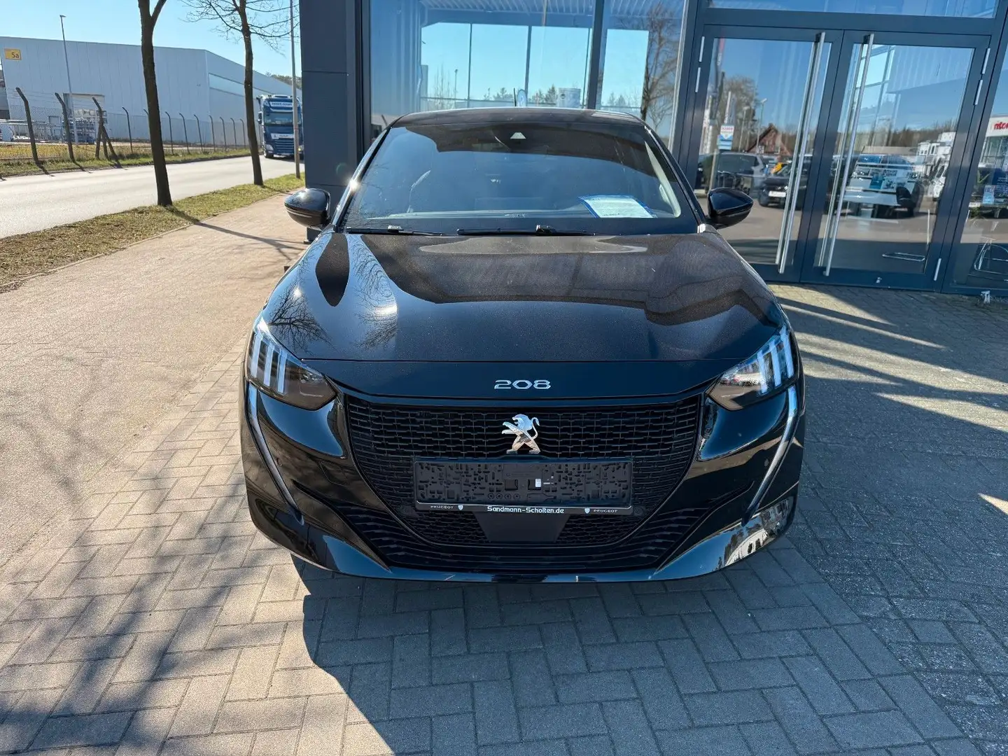 Peugeot 208 e- GT 136 Temp. Navi, RfK Schwarz - 2