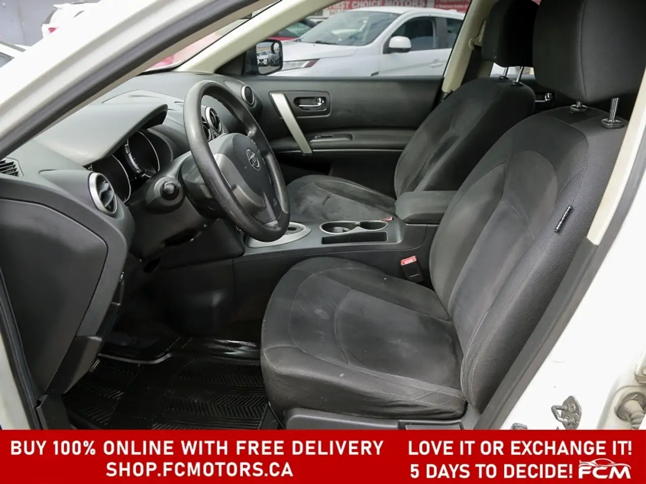 Nissan Rogue photo Nissan Rogue