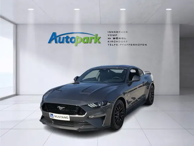 Ford Mustang Fastback GT V8