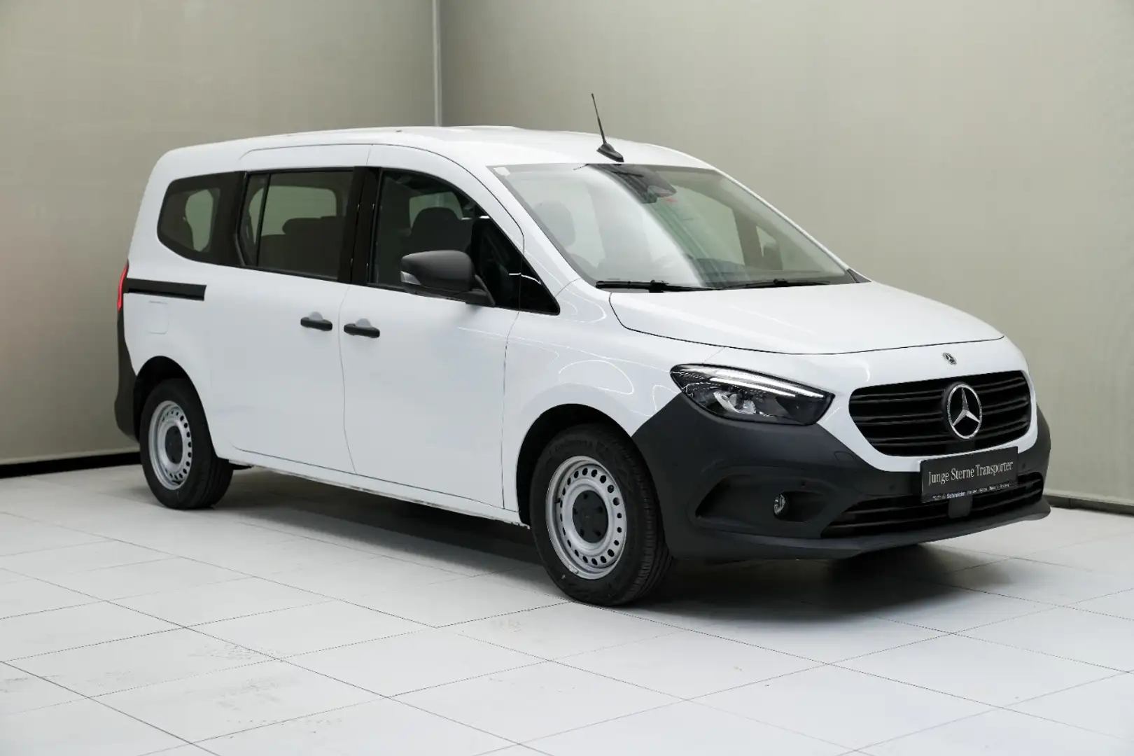 Mercedes-Benz Citan 113 Tourer BASE Lang PDC Navi KAM SpurH Weiß - 2