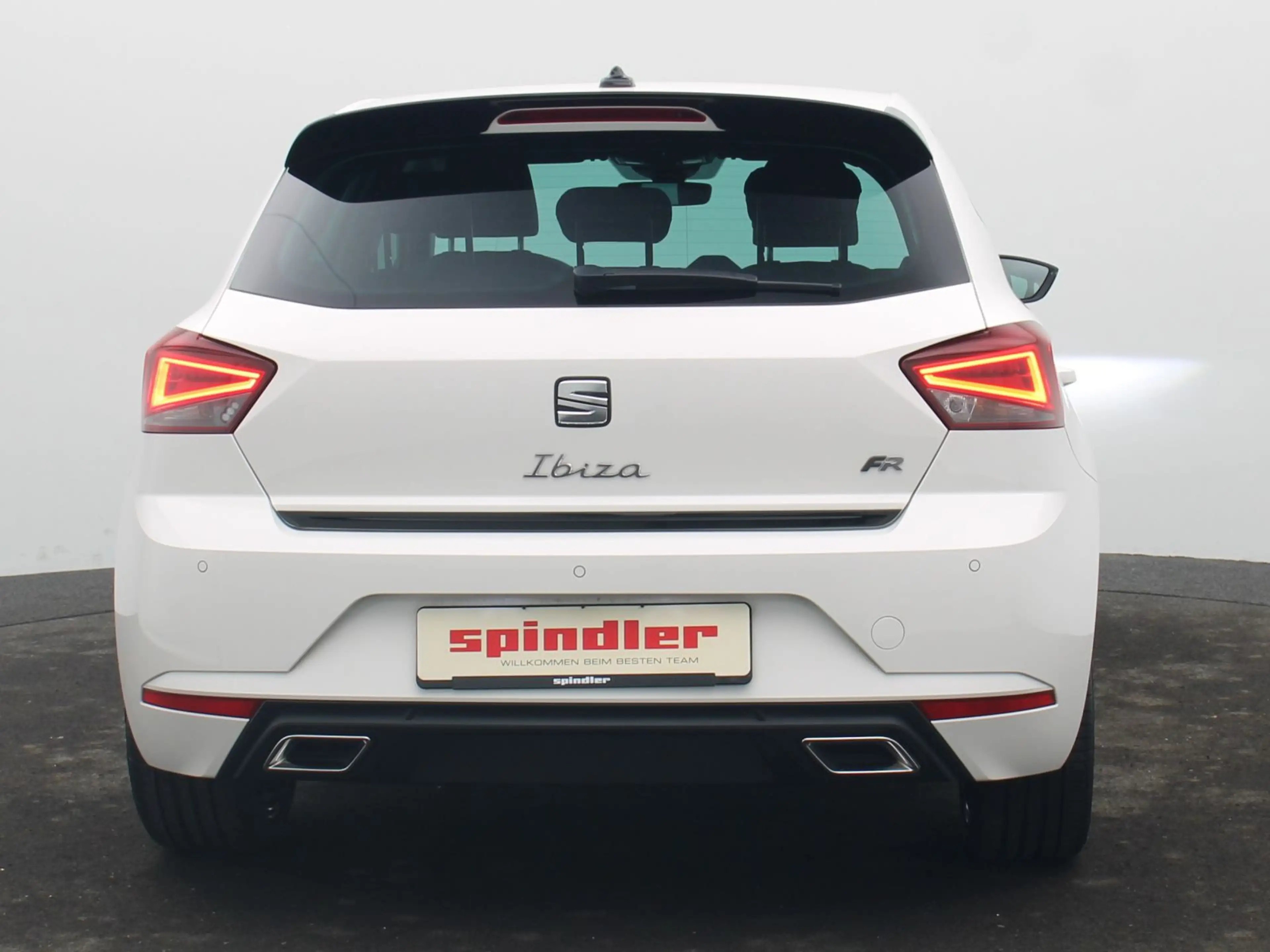 SEAT Ibiza FR Black Edition 1.0 TSI DSG / Navi, LED — photo 7