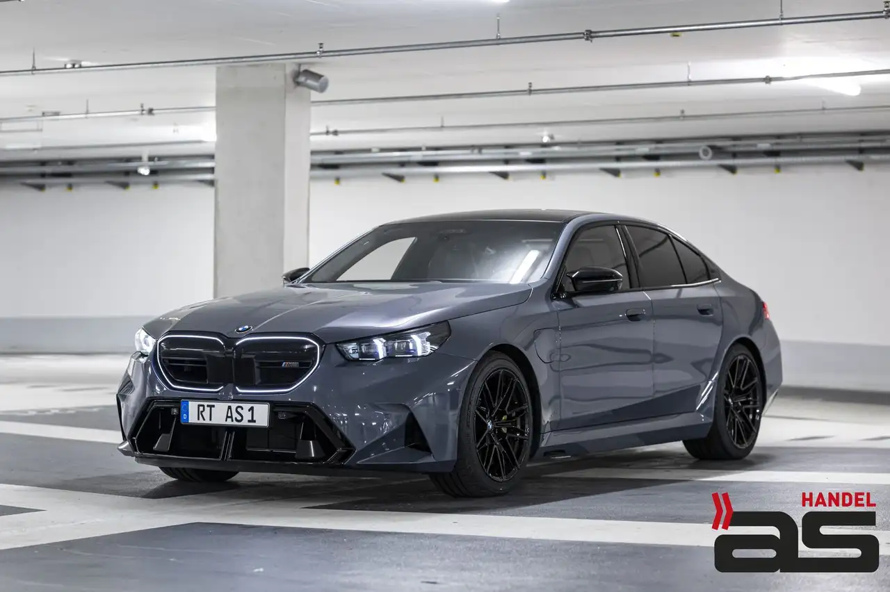 BMW M5 Keramik|DriverP|ComfortP|TravelP|Carbon