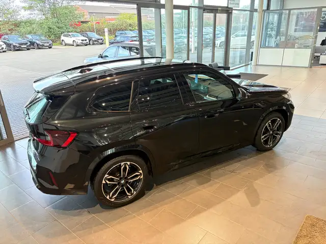 BMW X1 view 7