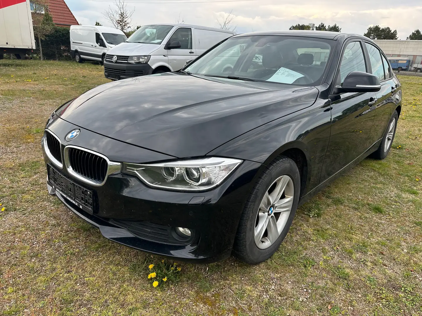 BMW 320 Noir - 1