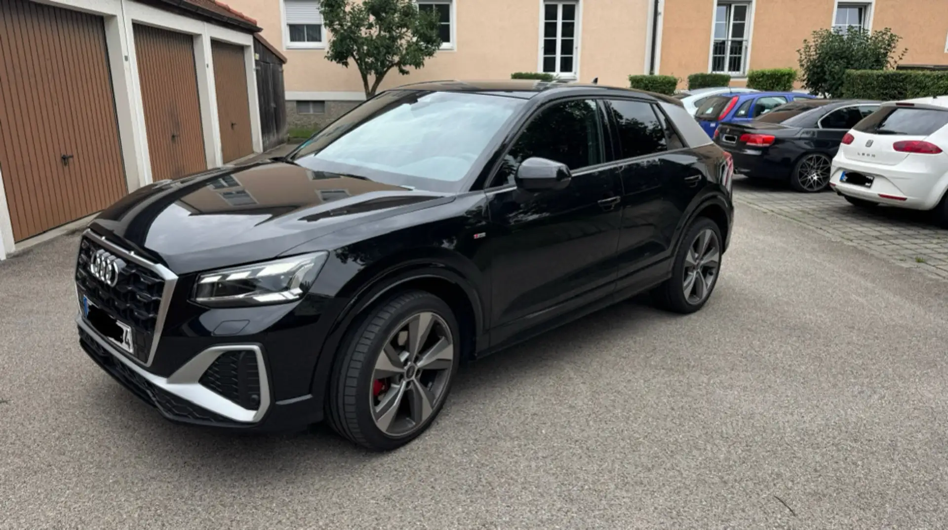 Audi Q2 VOLL, STAND, SONOS, PANO - 1